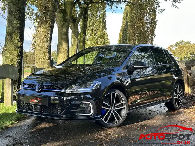 Volkswagen Golf GTE 1.4 TSI PHEV