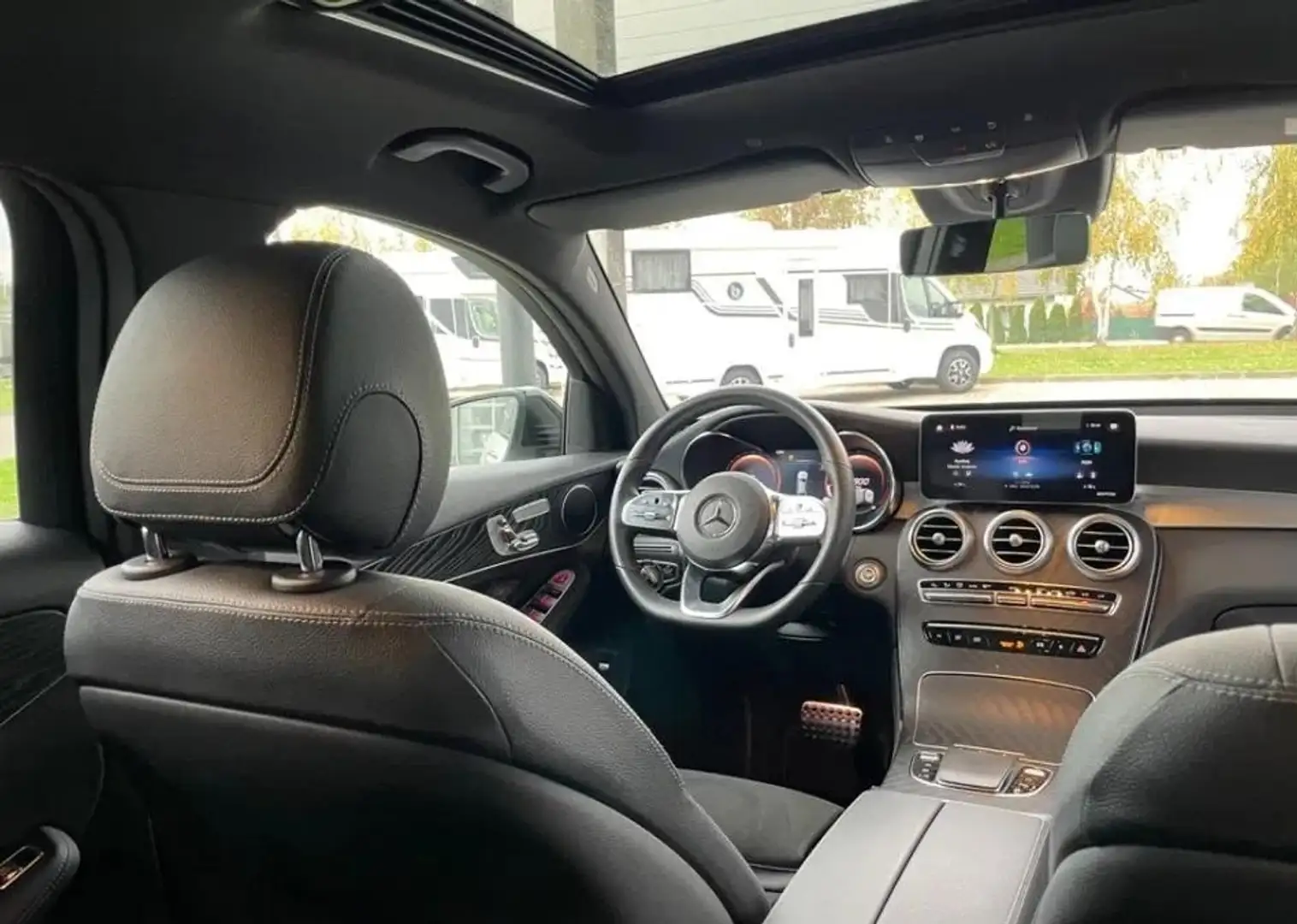 Mercedes-Benz GLC 220 - 1