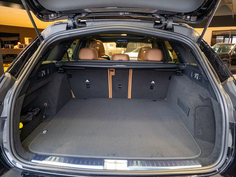 Mercedes-Benz E 450 d 4MATIC T-Modell All-Terrain AVANTGARDE — photo 11