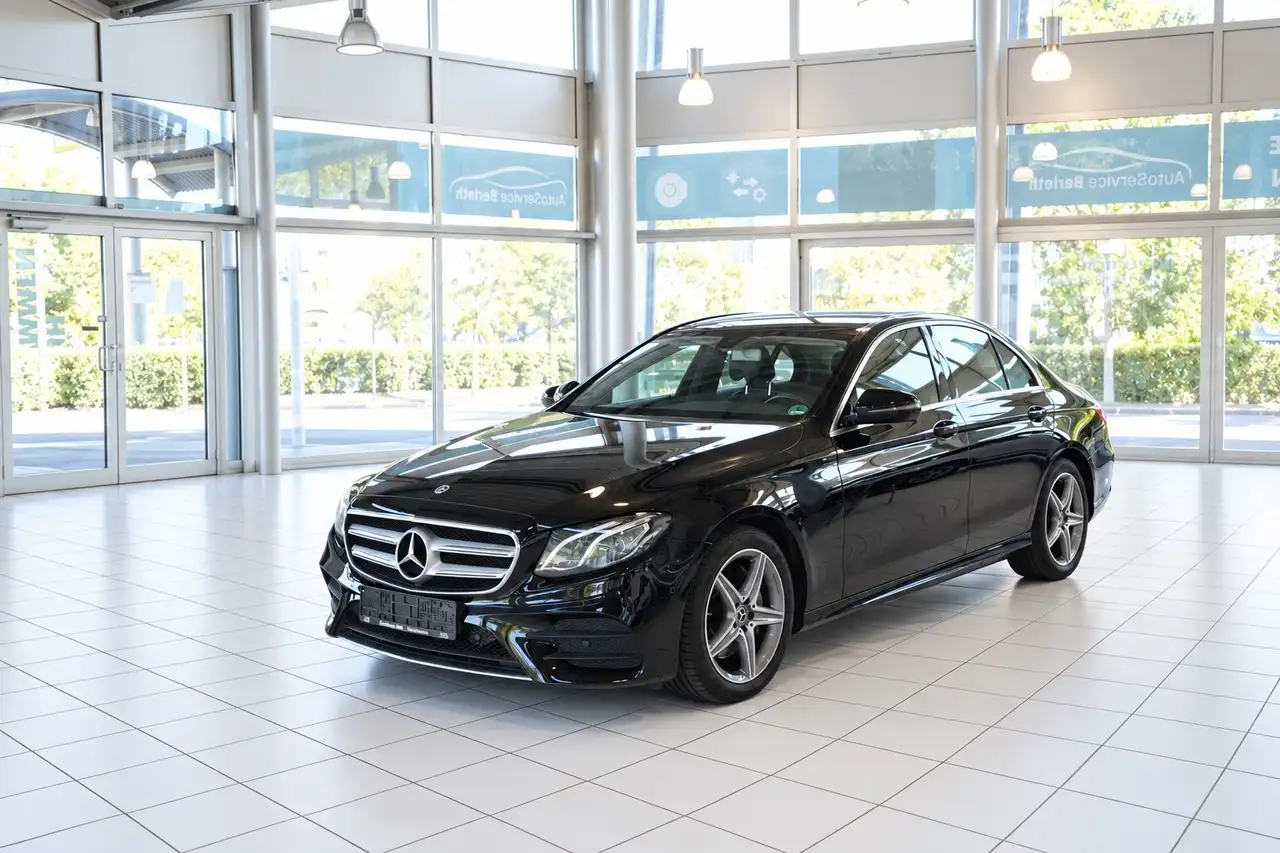 Mercedes-Benz E 300