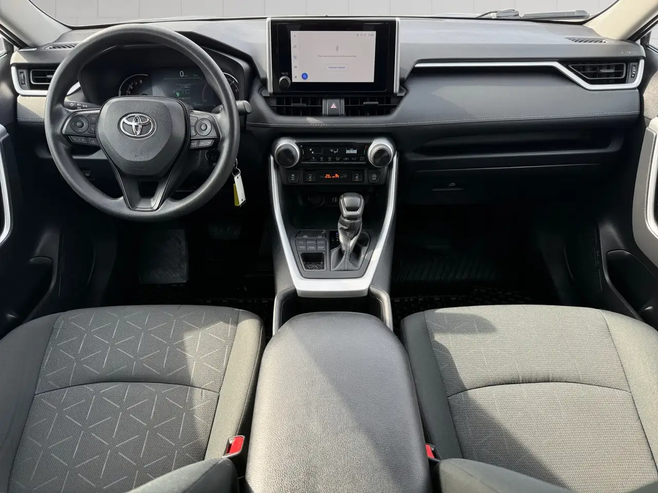 Toyota RAV 4 снимка Toyota RAV 4