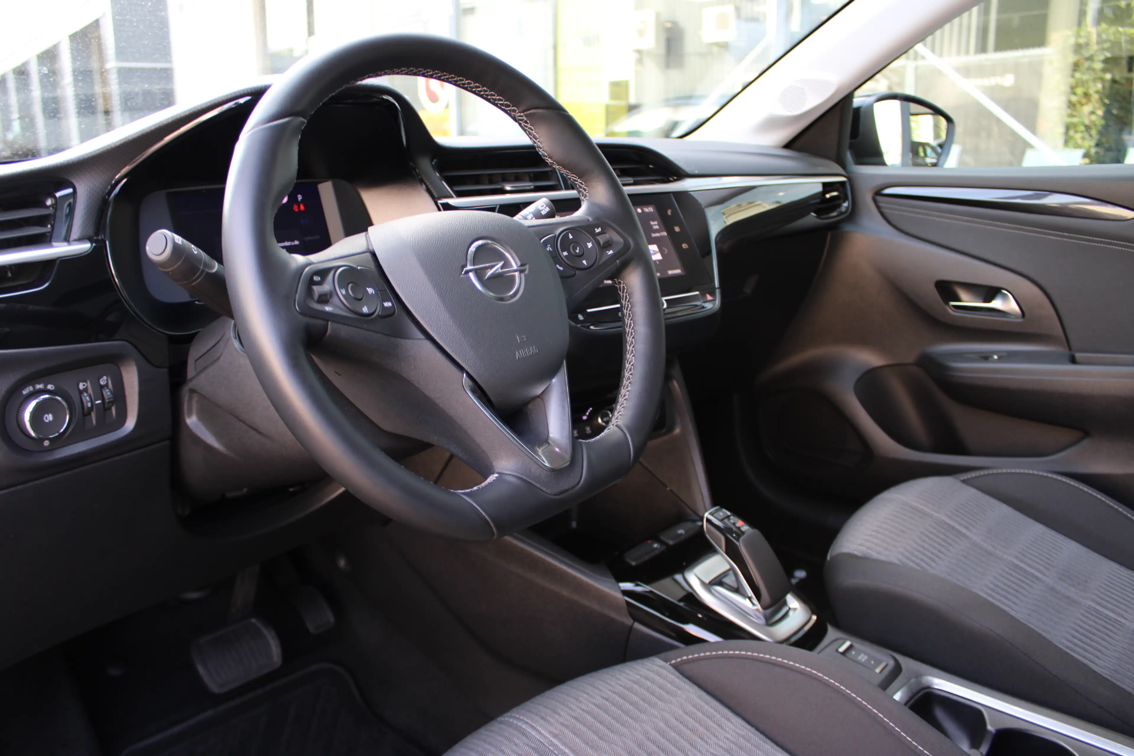 Opel Corsa-e Business Edition 50 kWh | Camera | BLIS | Camera | — photo 4