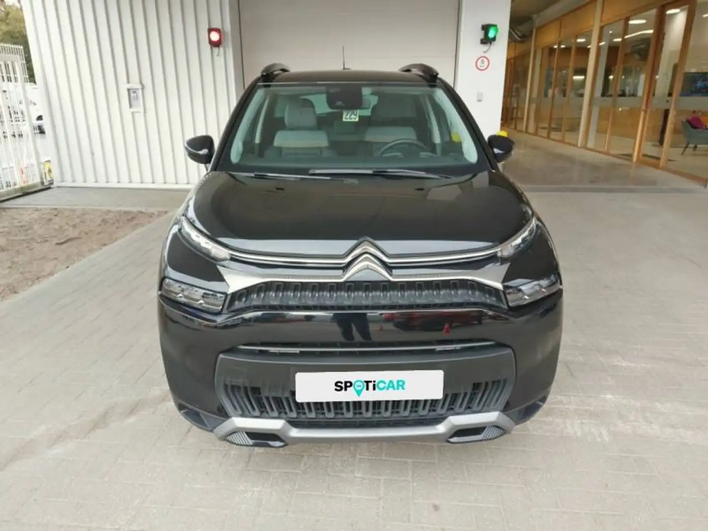 Citroen C3 Aircross 1 1.2 PureTech 110 S&S MAN6 Shine Noir - 2