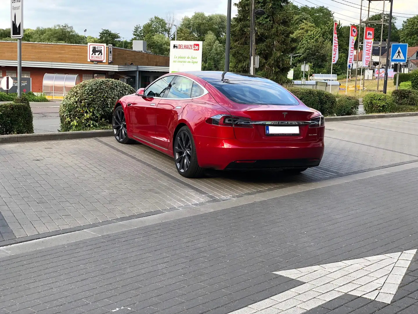 Tesla Model S S 100 kWh Dual Motor Long Range (EU6.2) Rouge - 1