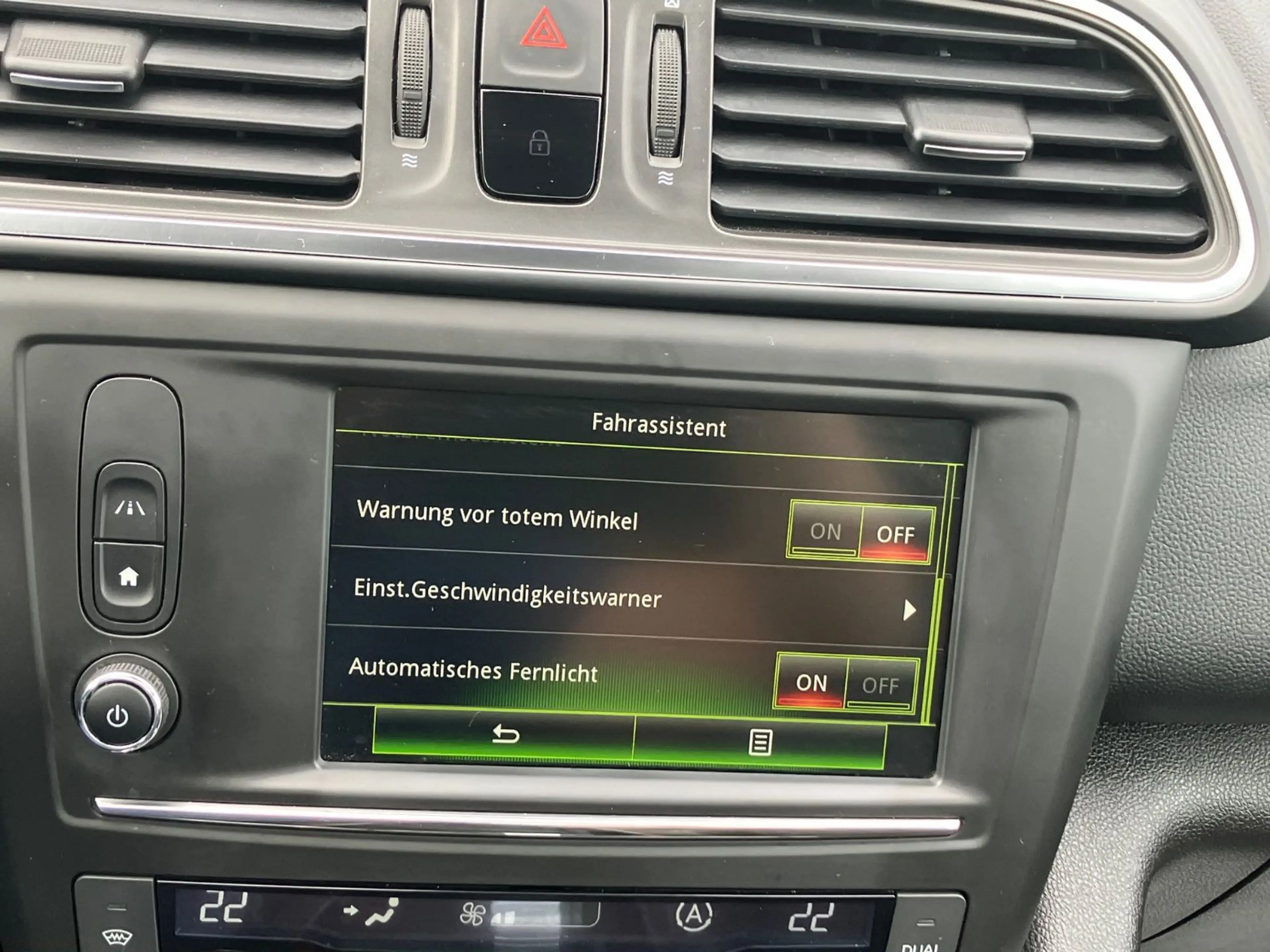 Renault Kadjar Bose Edition dCi EDC — photo 10