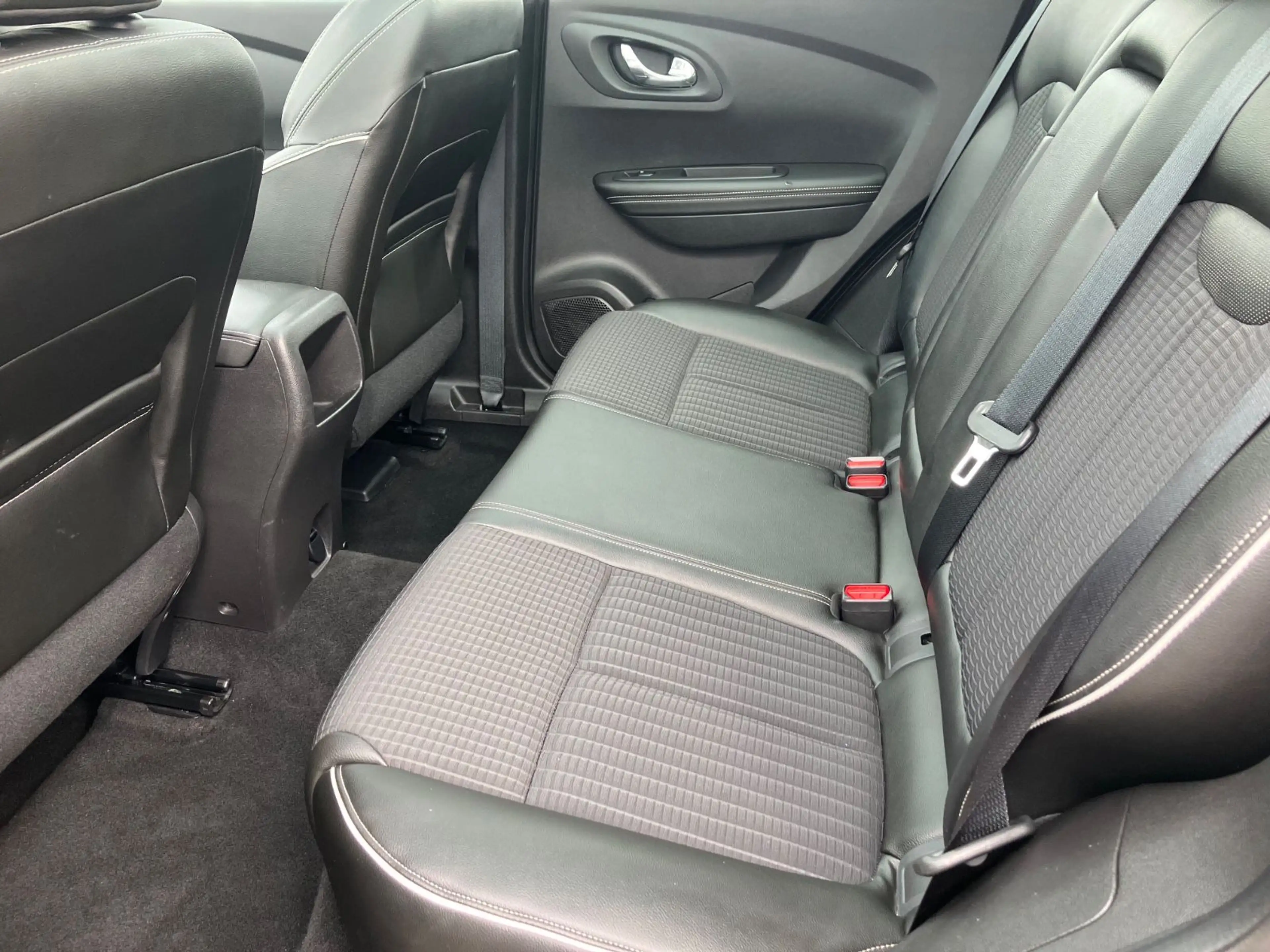 Renault Kadjar Bose Edition dCi EDC — photo 9