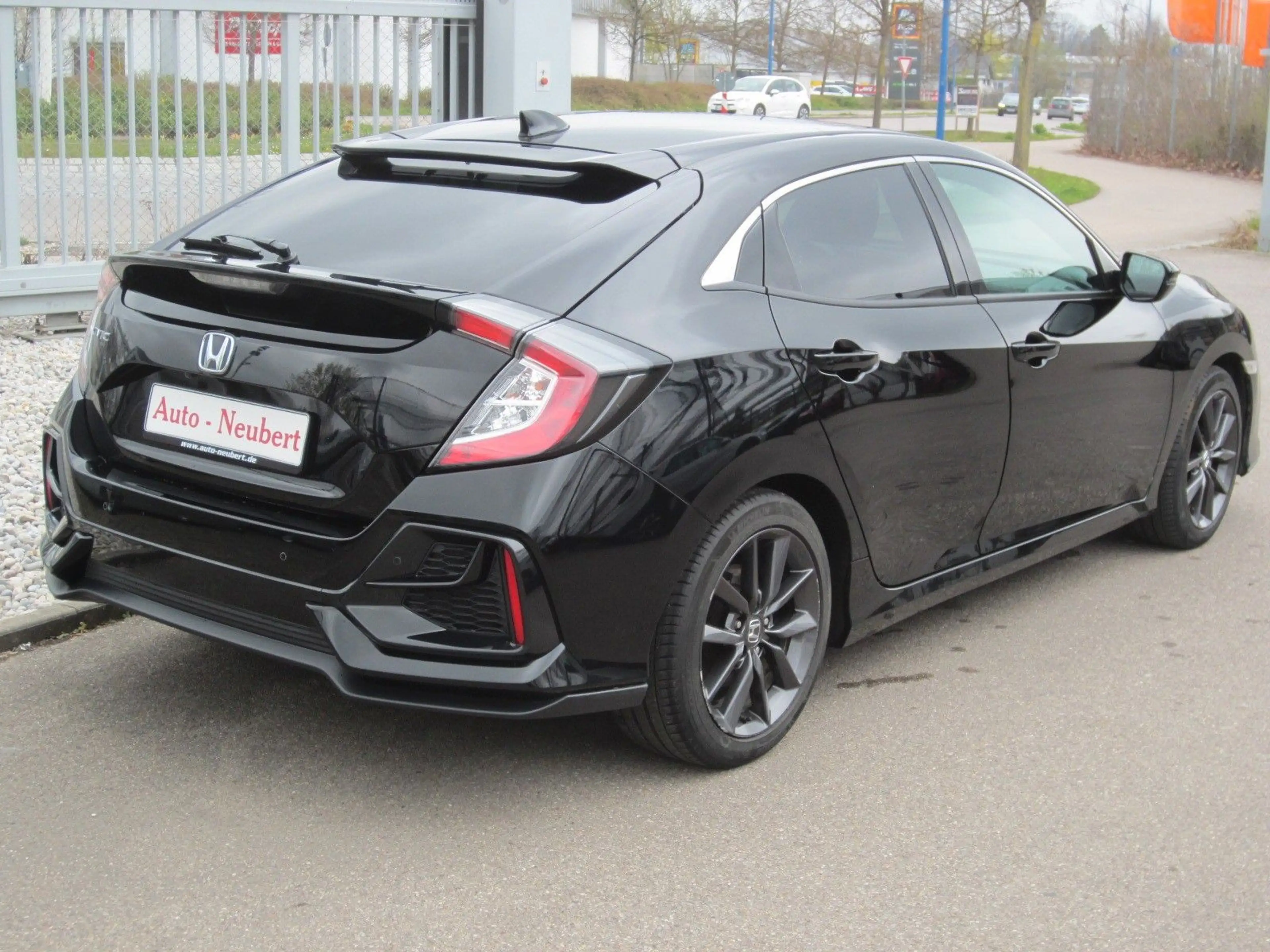 Honda Civic Elegance — photo 5