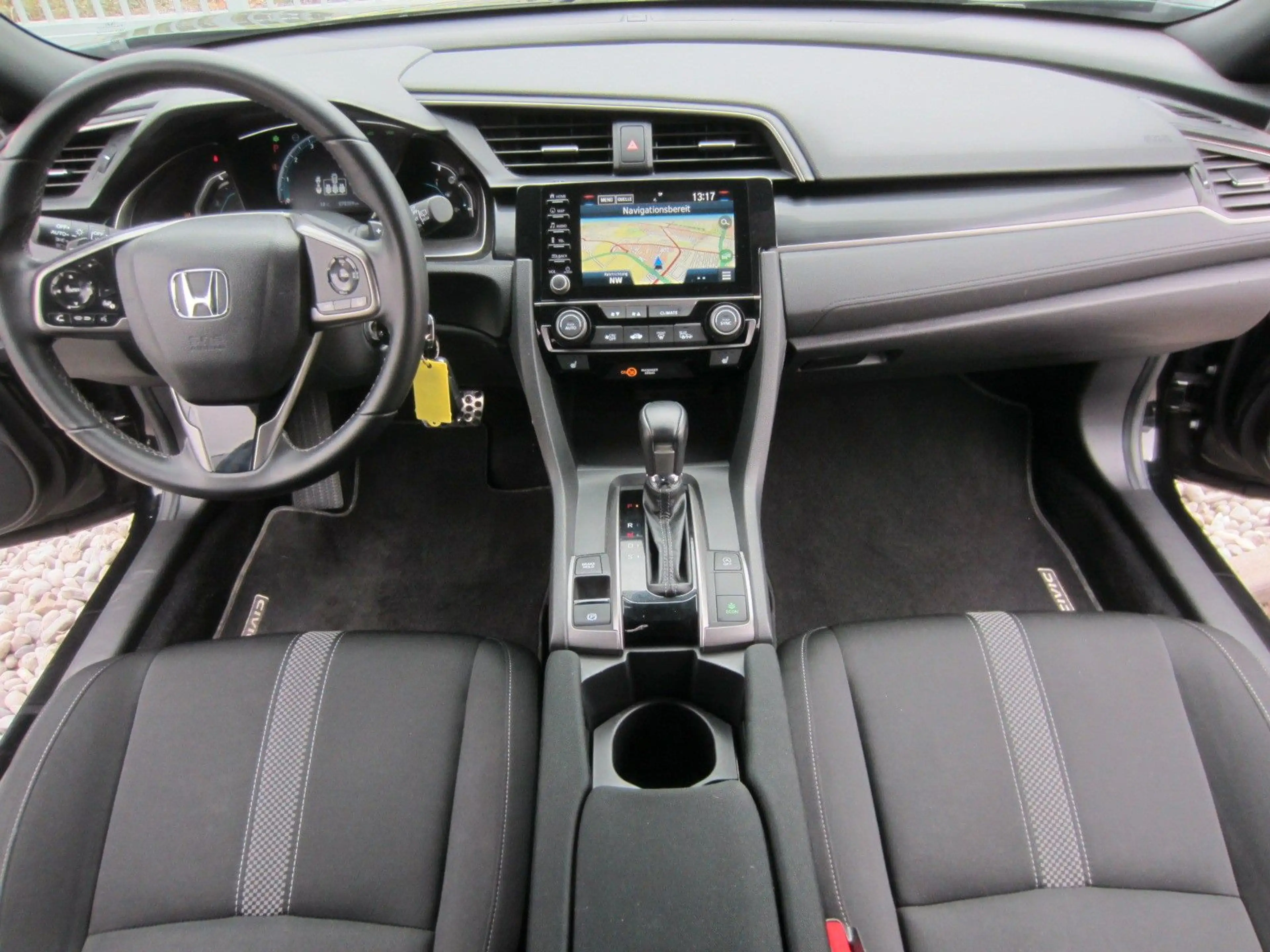 Honda Civic Elegance — photo 3