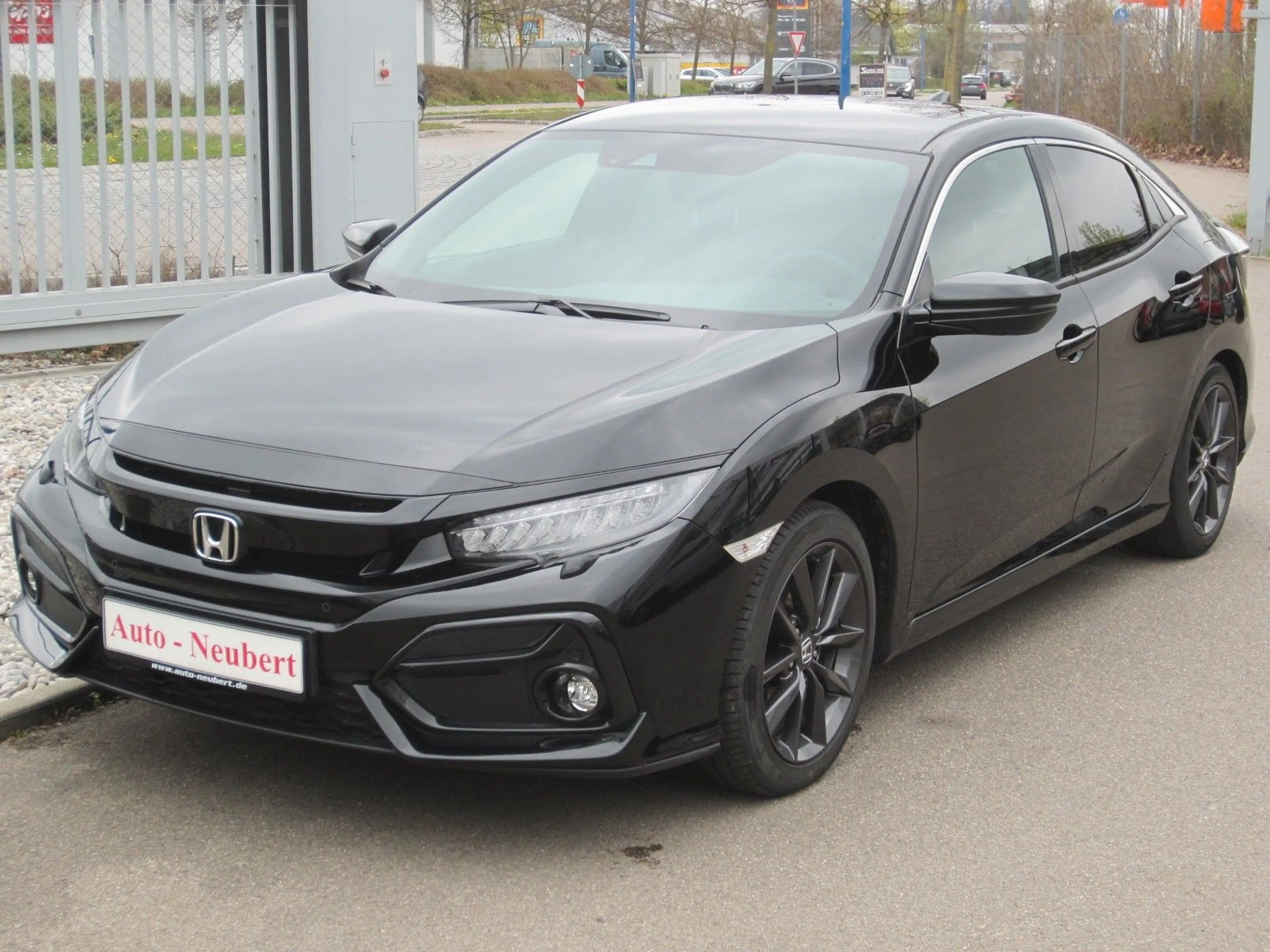 Honda Civic Elegance — photo 2