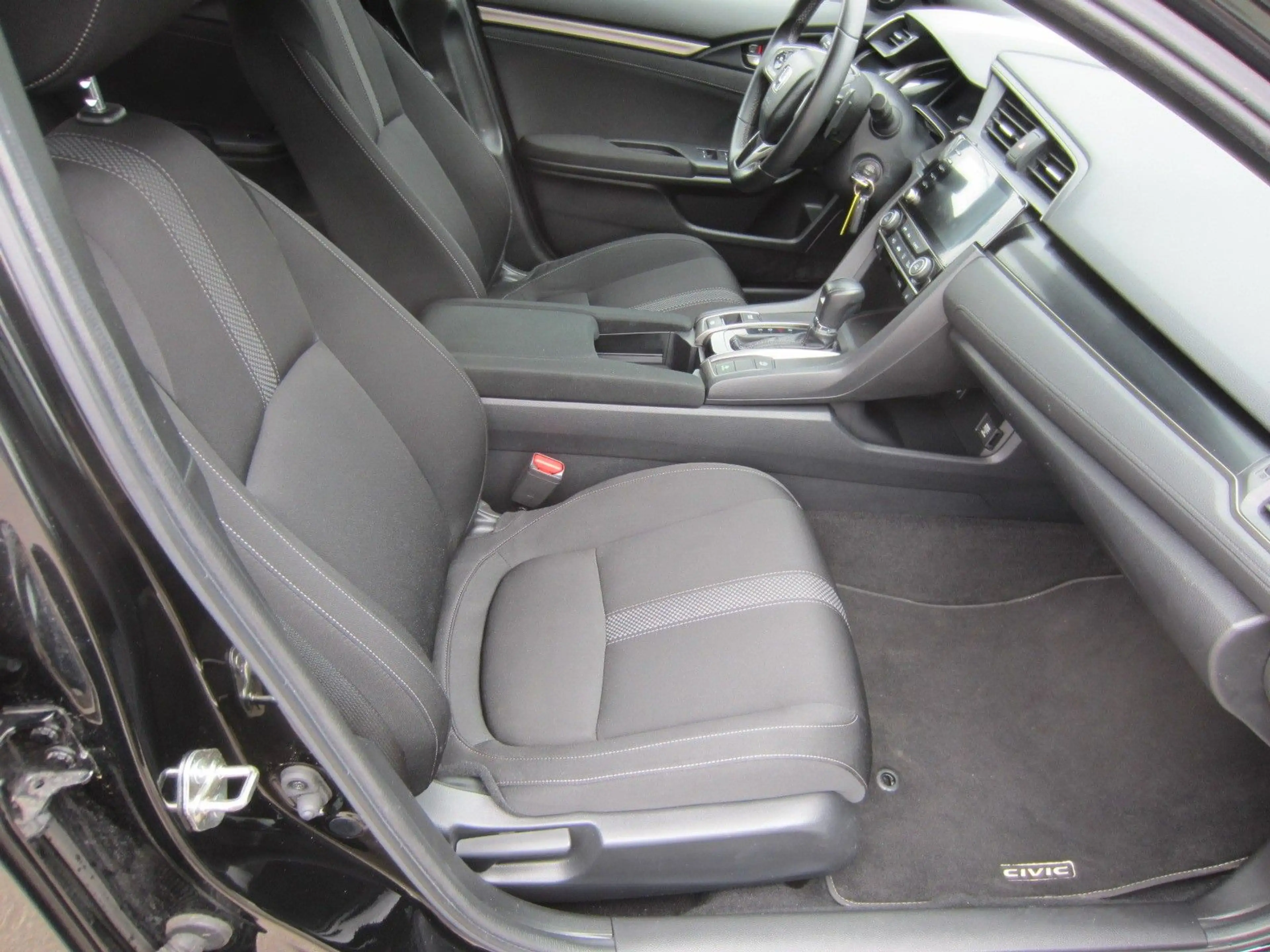 Honda Civic Elegance — photo 6