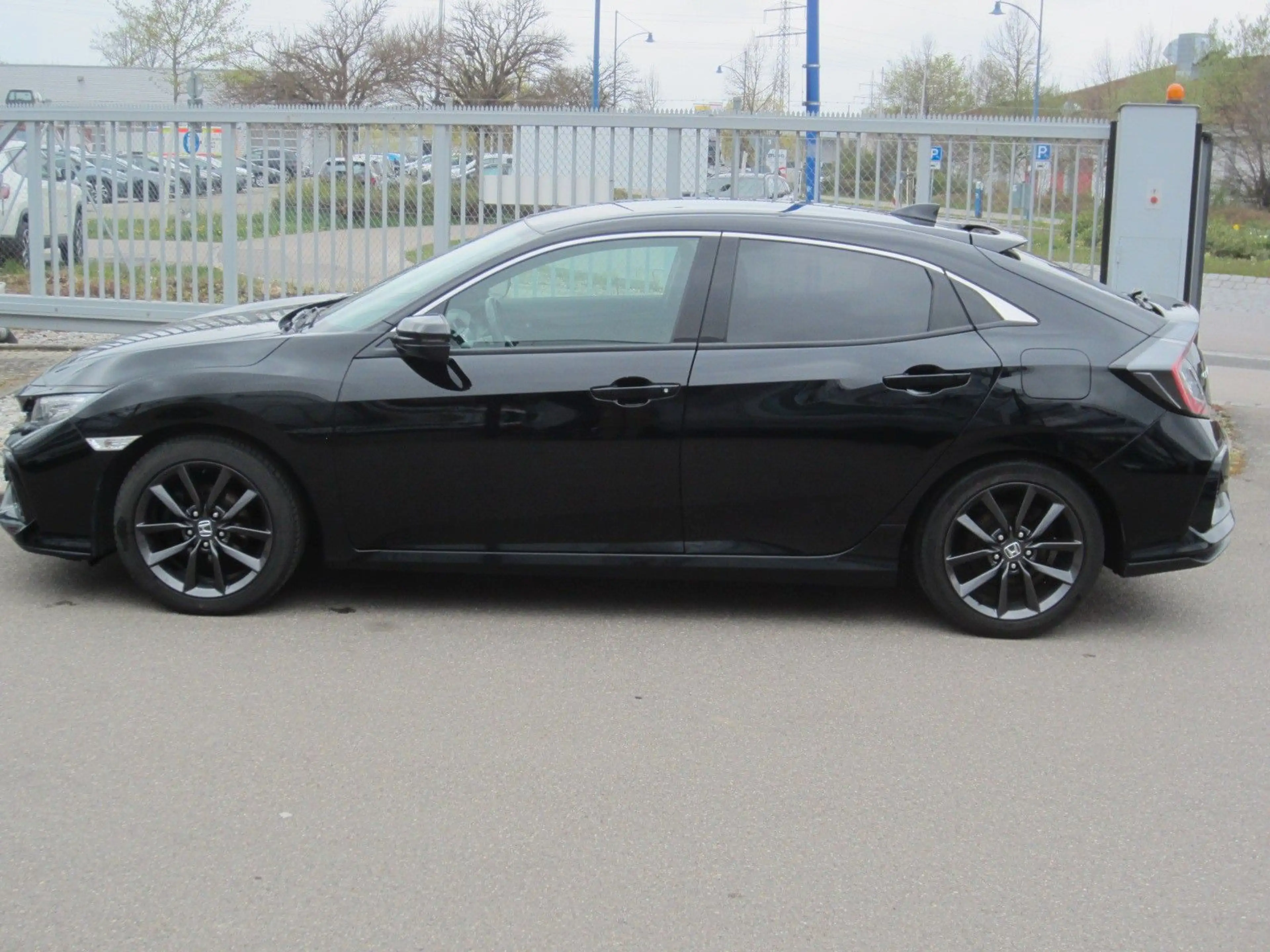 Honda Civic Elegance — photo 11