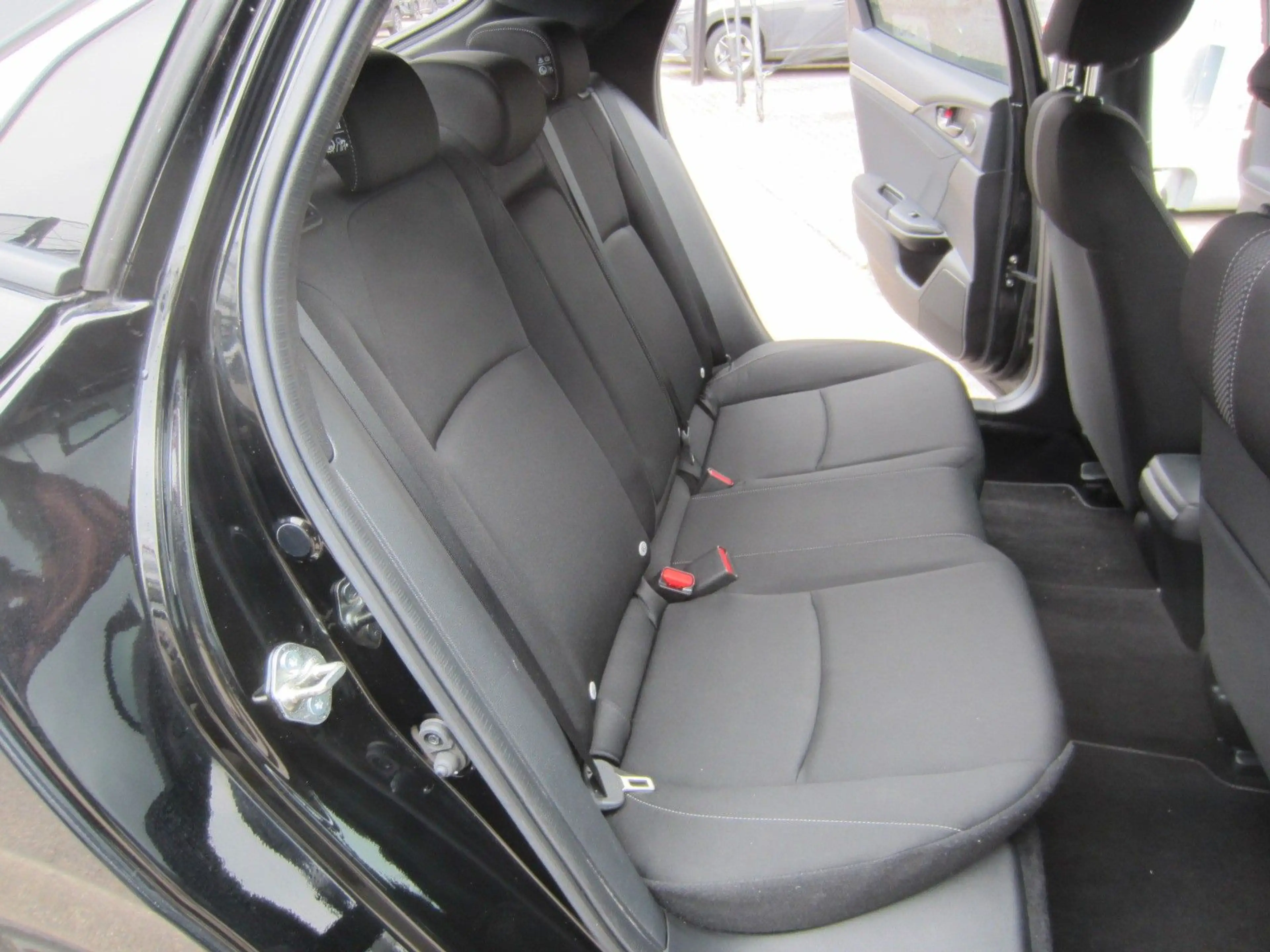 Honda Civic Elegance — photo 9