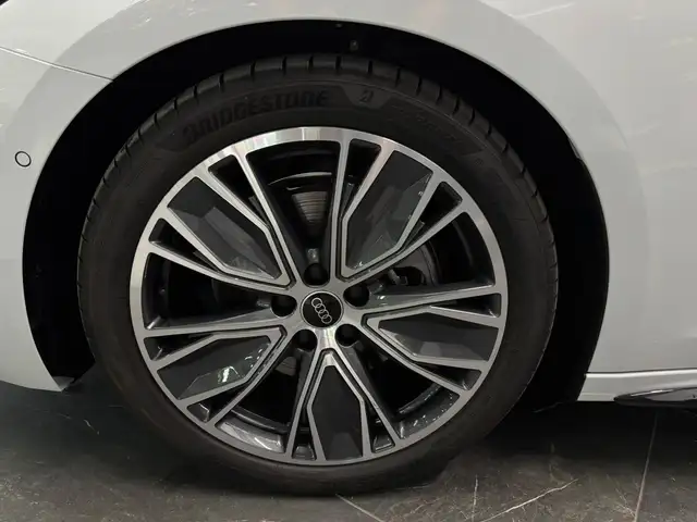 Audi A5 view 15