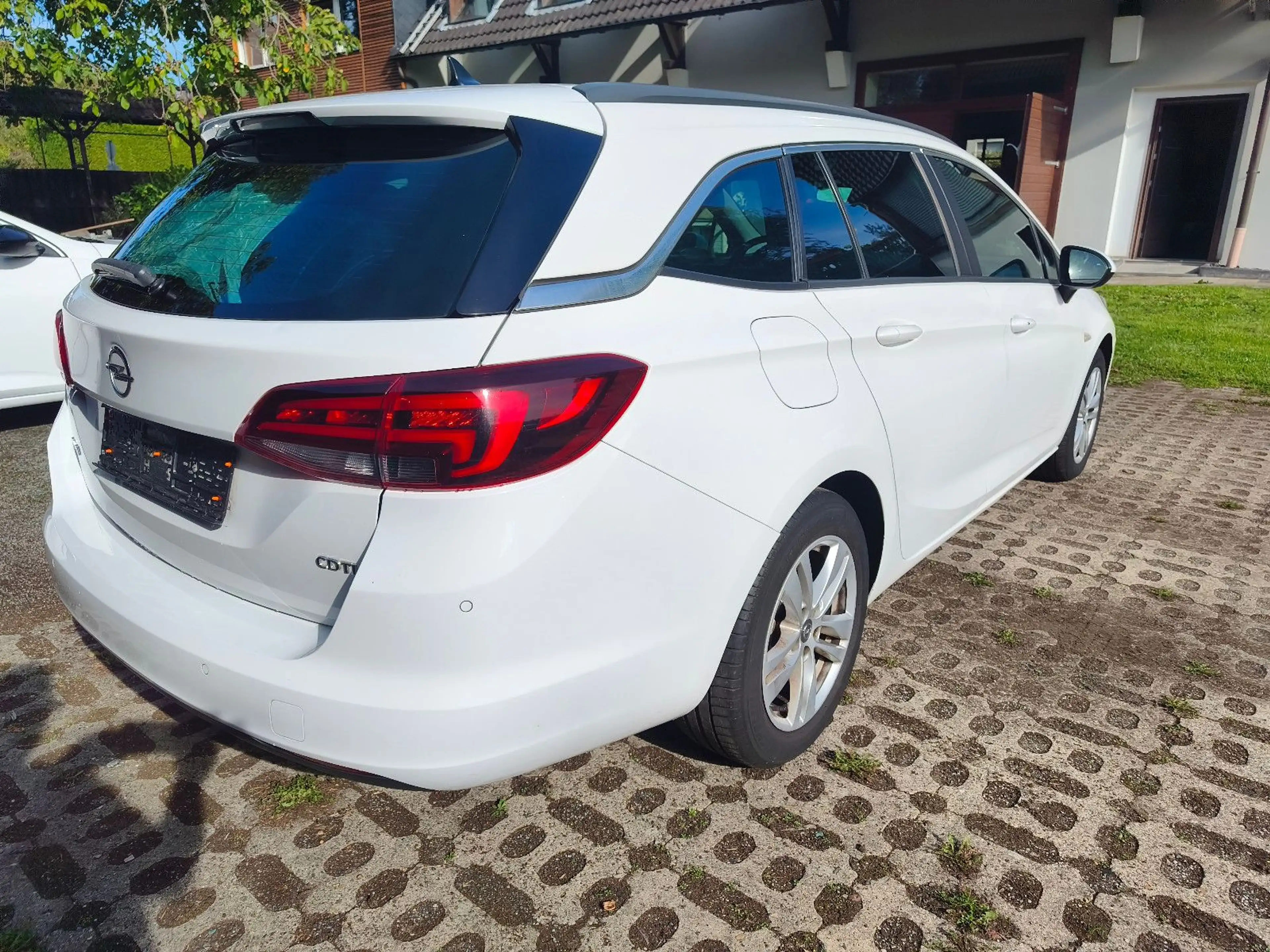 Opel Astra K Automatik/Scheckheft/Schiebedach/LED/TÜV — photo 5
