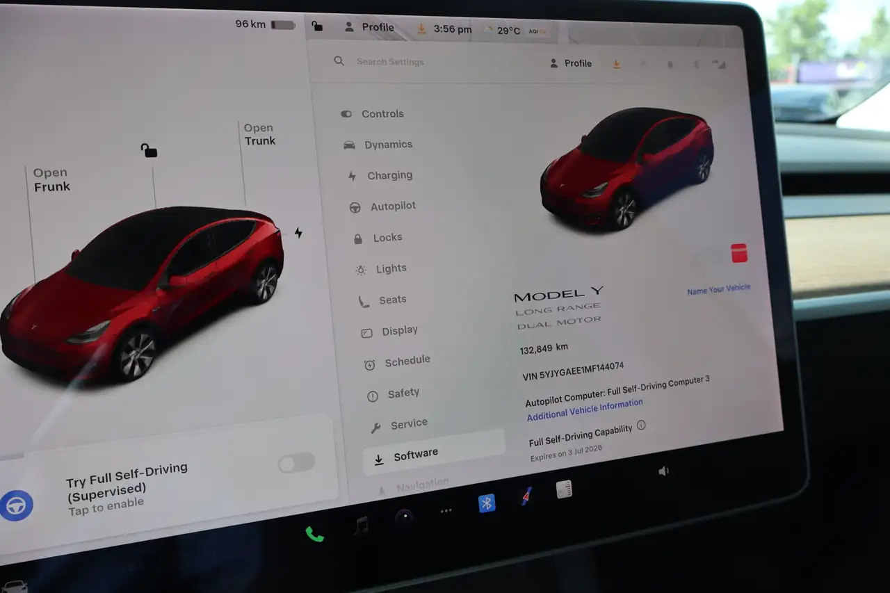 Tesla Model Y снимка Tesla Model Y