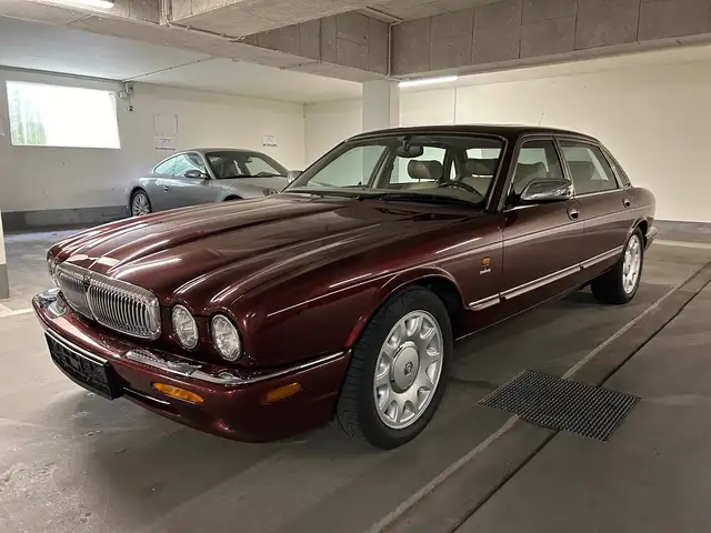 Jaguar Daimler X308 Super V8 LWB**1.HD**orig 33`km