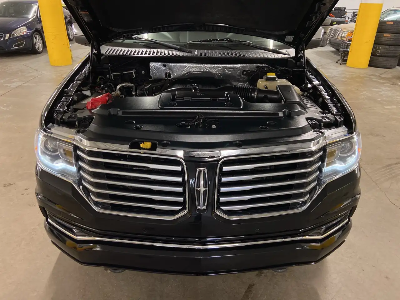 Lincoln Navigator снимка Lincoln Navigator