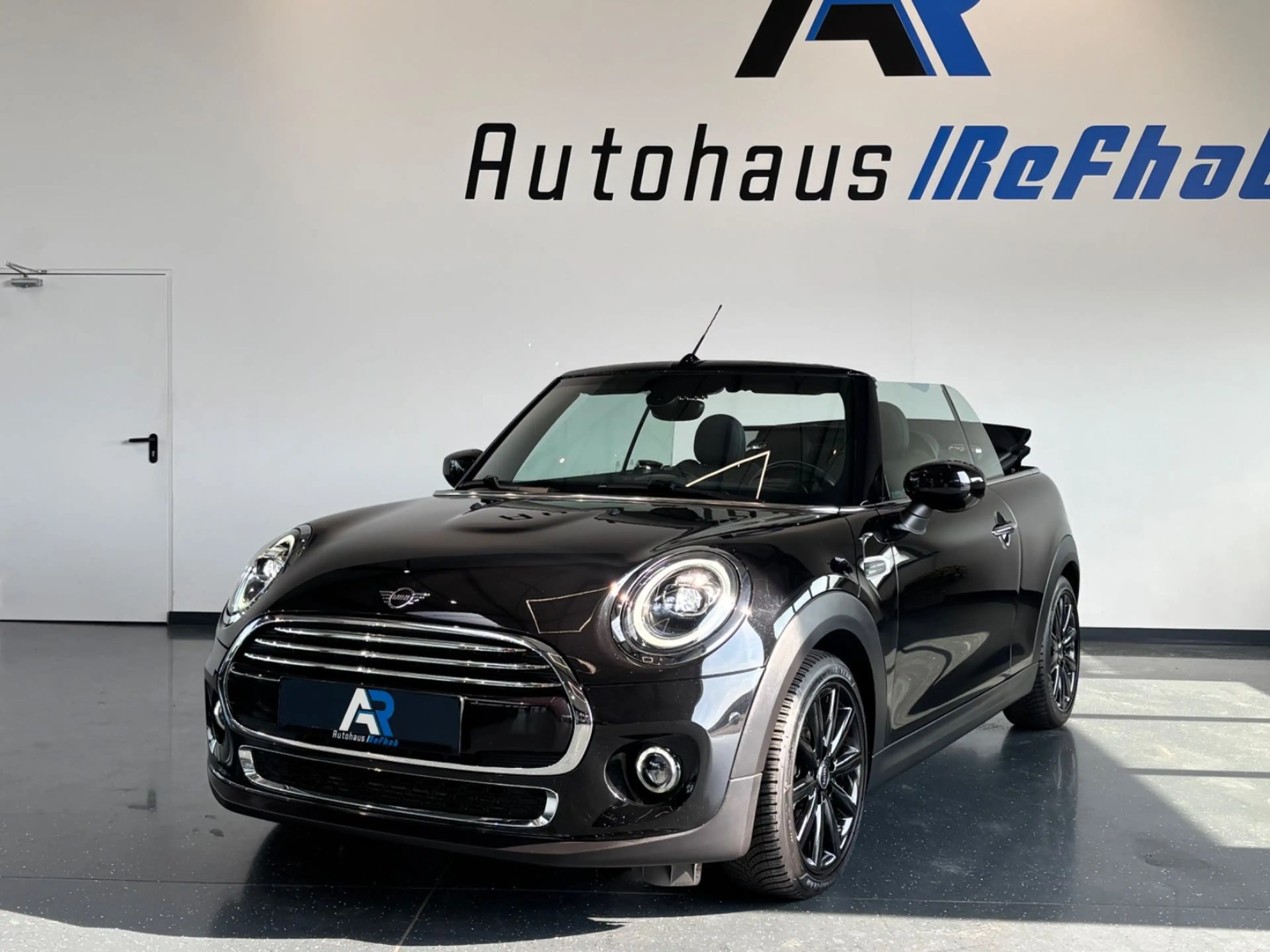 MINI Cooper Cabrio COOPER Cabrio Cooper*PDC*SHZ*LED* — photo 2