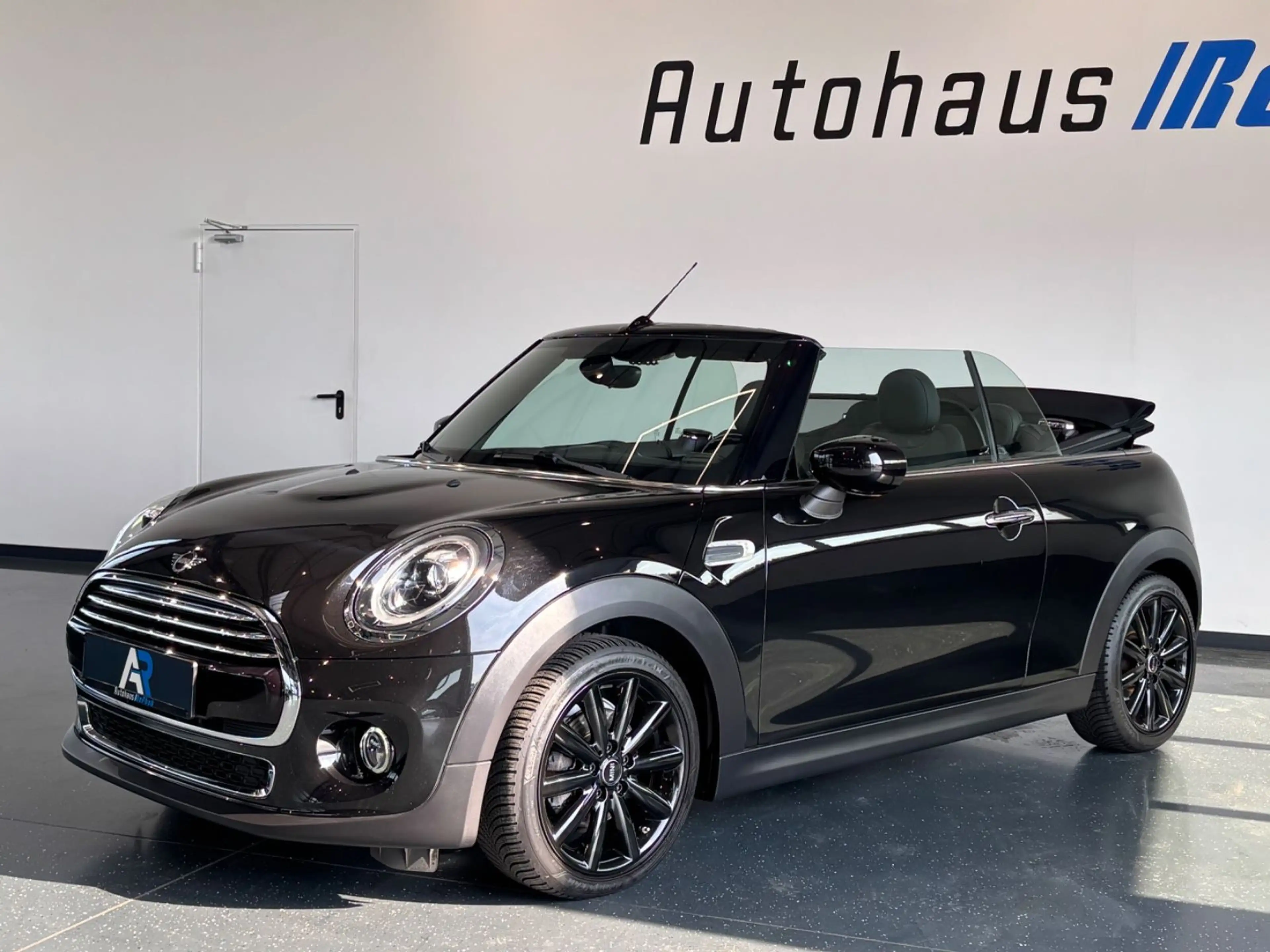 MINI Cooper Cabrio COOPER Cabrio Cooper*PDC*SHZ*LED* — photo 4