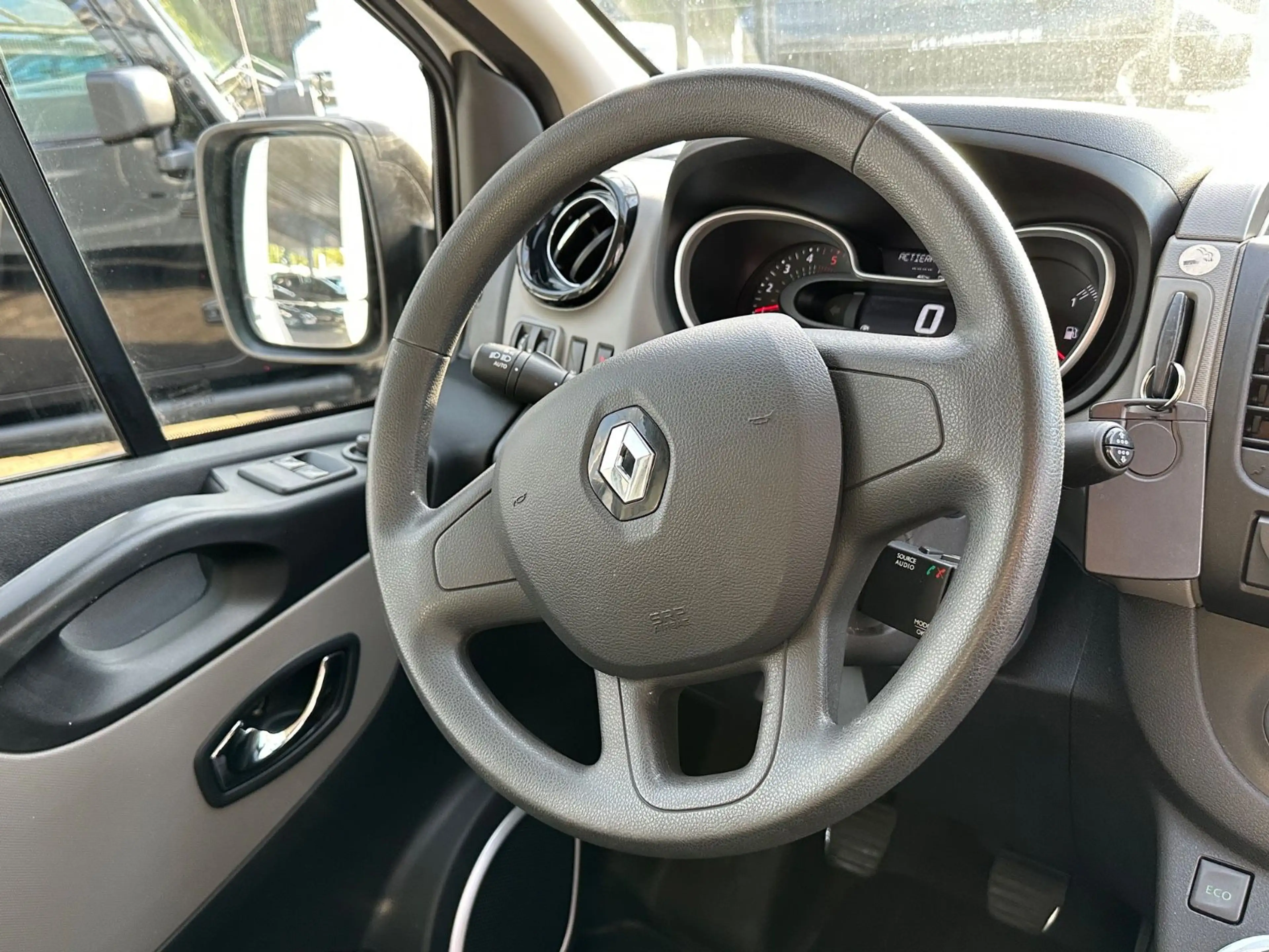 Renault Trafic *3-Sitzer*Klima*R-Kamera*Funk*Ladefläche-K — photo 7