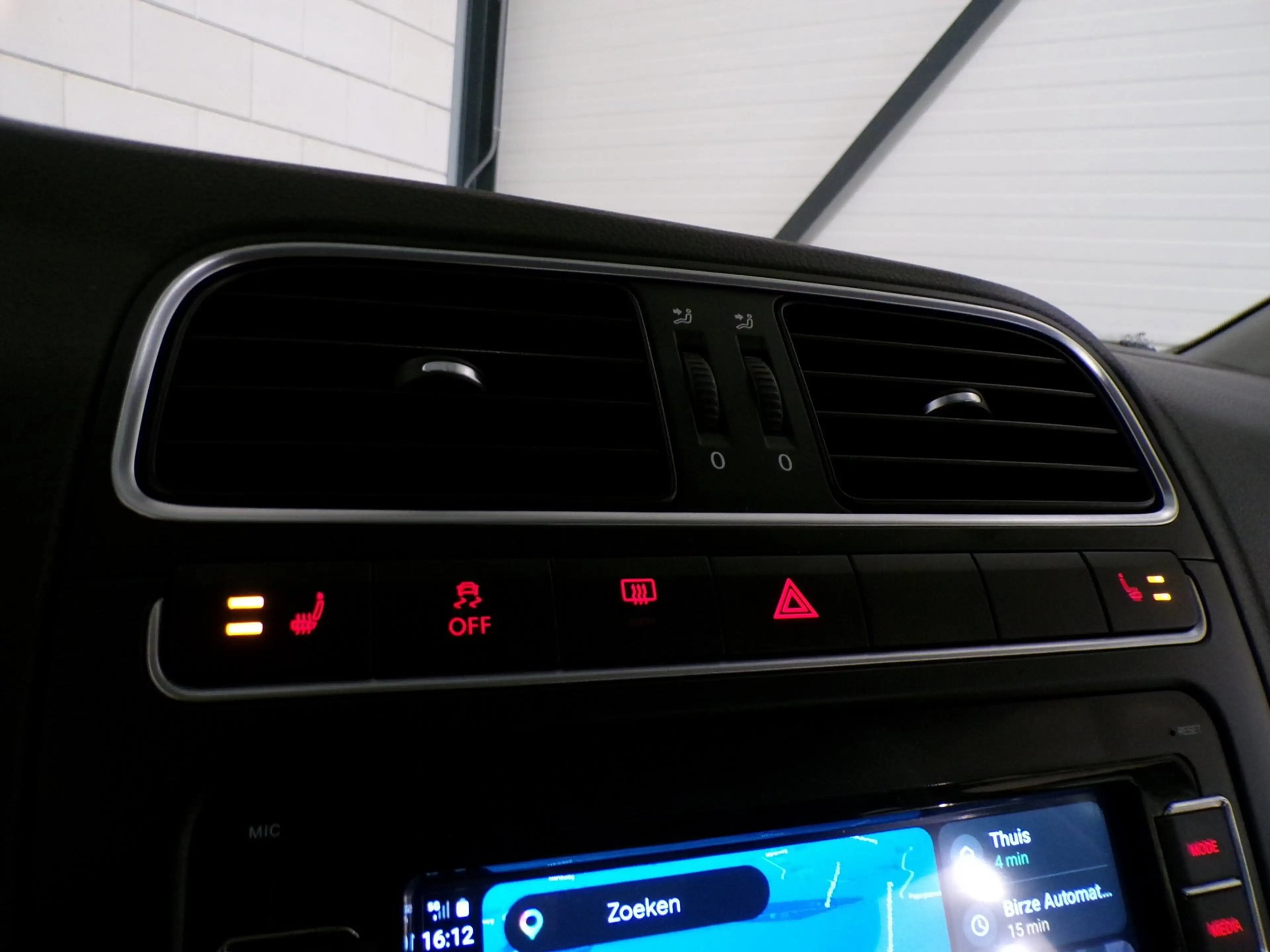 Volkswagen Polo 1.4-16V Comfortline "Origineel NL!" Automaat ! App — photo 14