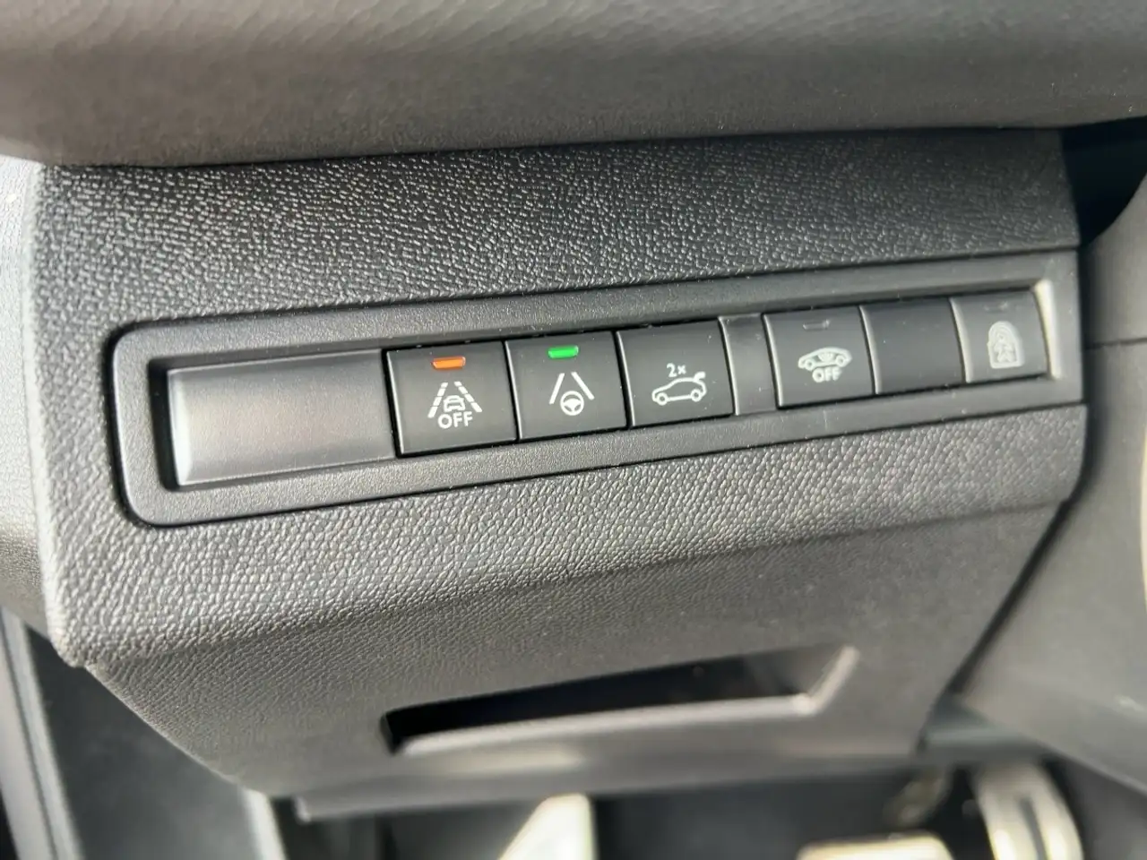 Peugeot 5008 2.0 BlueHDi 180 GT PANO SHZ LED AHK, миниатюра 16