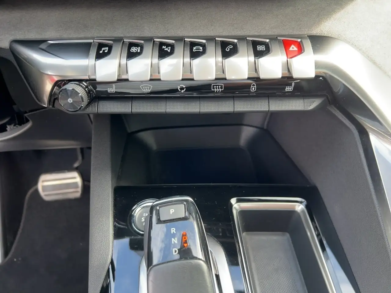 Peugeot 5008 2.0 BlueHDi 180 GT PANO SHZ LED AHK, миниатюра 14