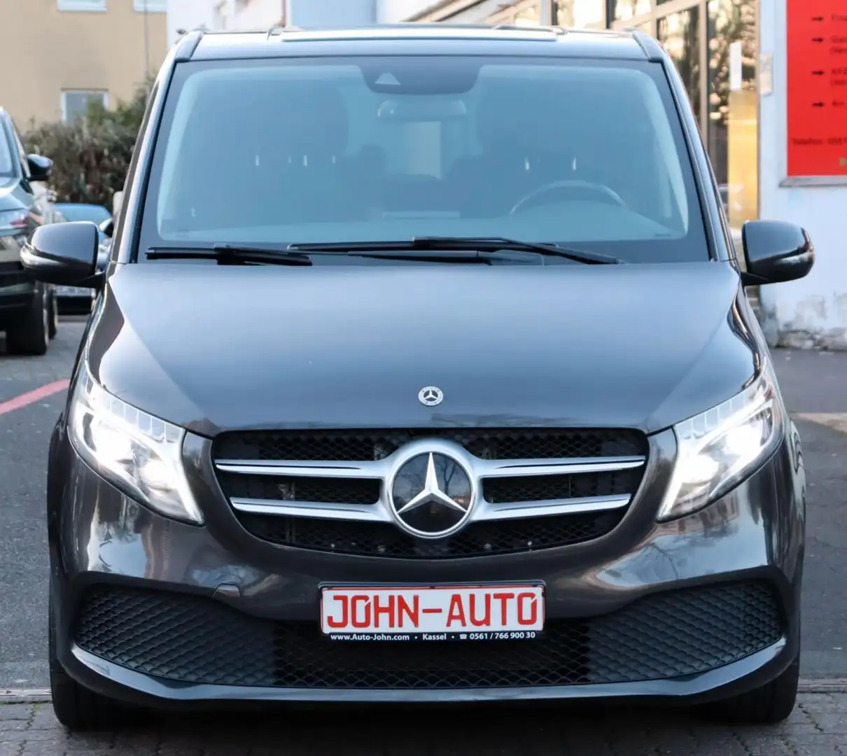 Mercedes-Benz V 220 d EDITION lang*1.Hd*MB S-Heft*6 Sitzer*ILS Grigio - 2