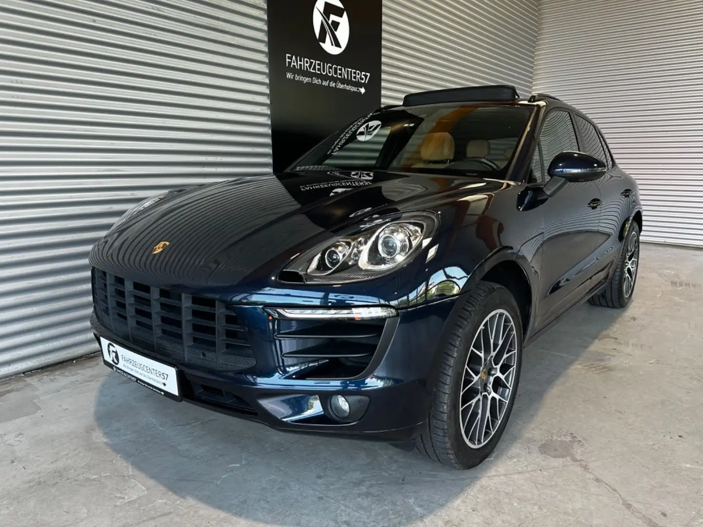 Porsche Macan /BI-XENON/RFK/PANO/BOSE/CARPLAY Blau - 2