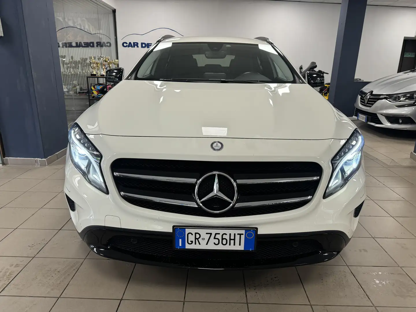 Mercedes-Benz GLA 200 GLA 200 Sport auto - 2