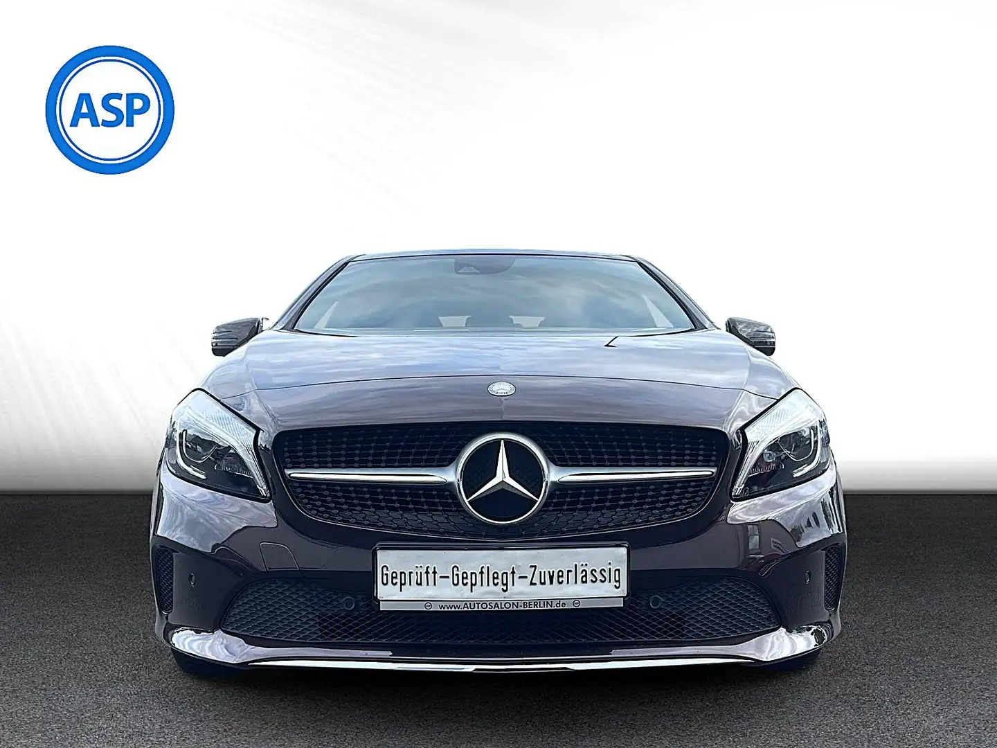 Mercedes-Benz A 180 7G-DCT Score LED PANO RemoteOnline SHZ PTS Braun - 2