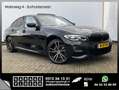 BMW 318 3-serie 318i 2.0 157pk M-Sport Pano.dak Dab+ Apple Schwarz - thumbnail 1