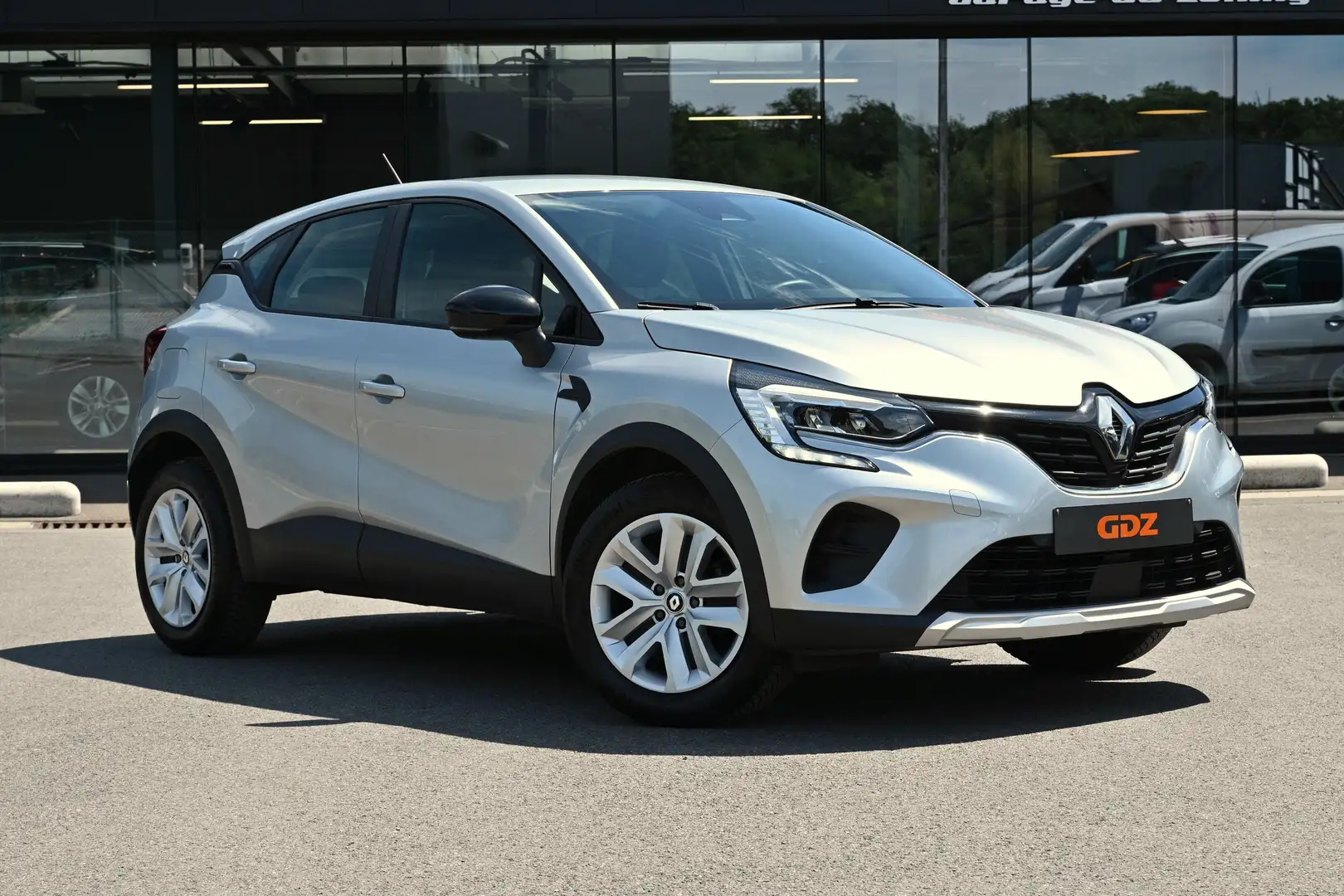 Renault Captur Captur 1.0 TCe  90 Corporate Edit. Grijs - 2