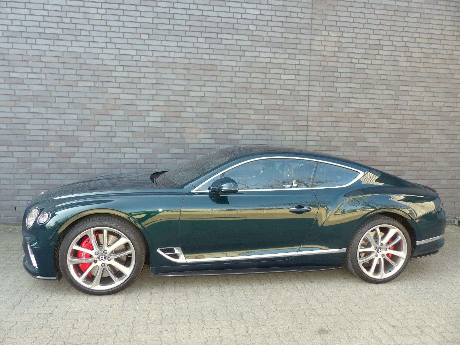Second hand Bentley Continental Gt 4.0
