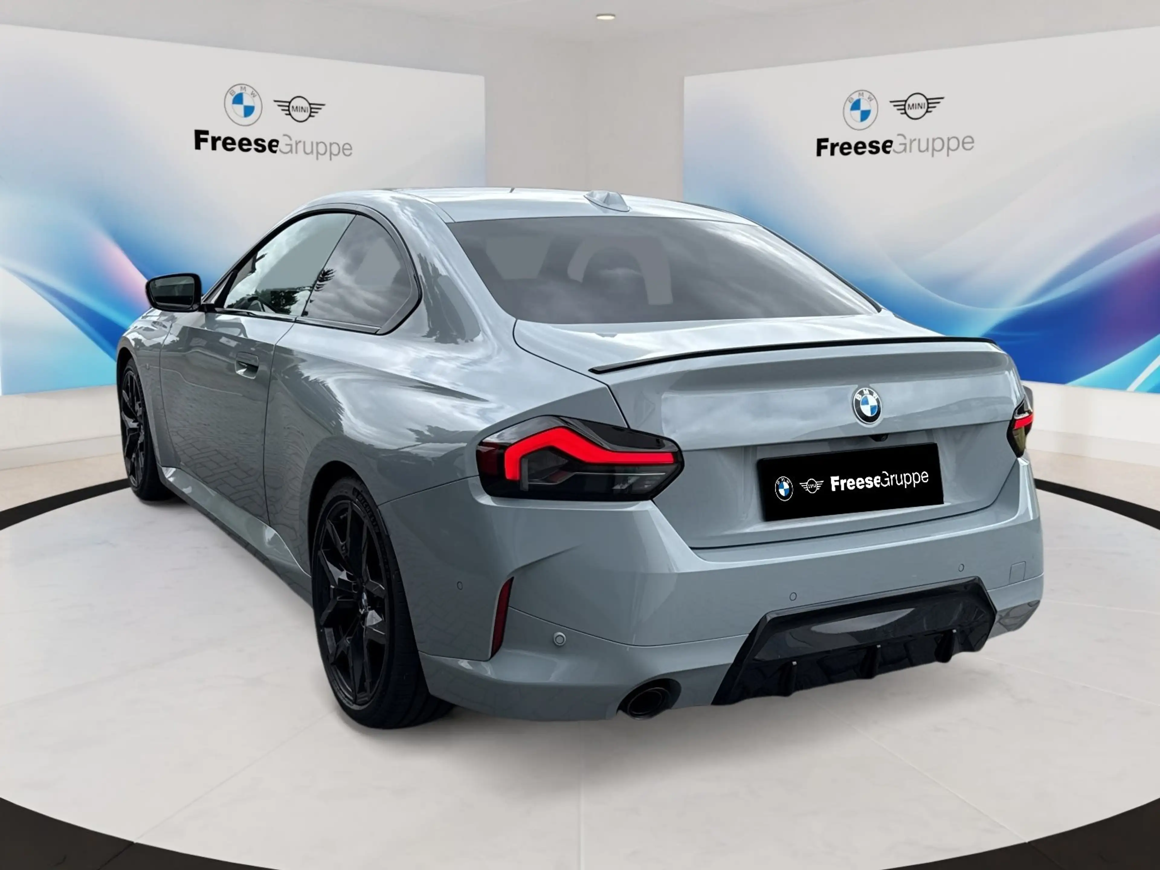 BMW 220 d 360° HEAD-UP RFK HIFI LORDOSE SPORTSITZE BT — photo 4
