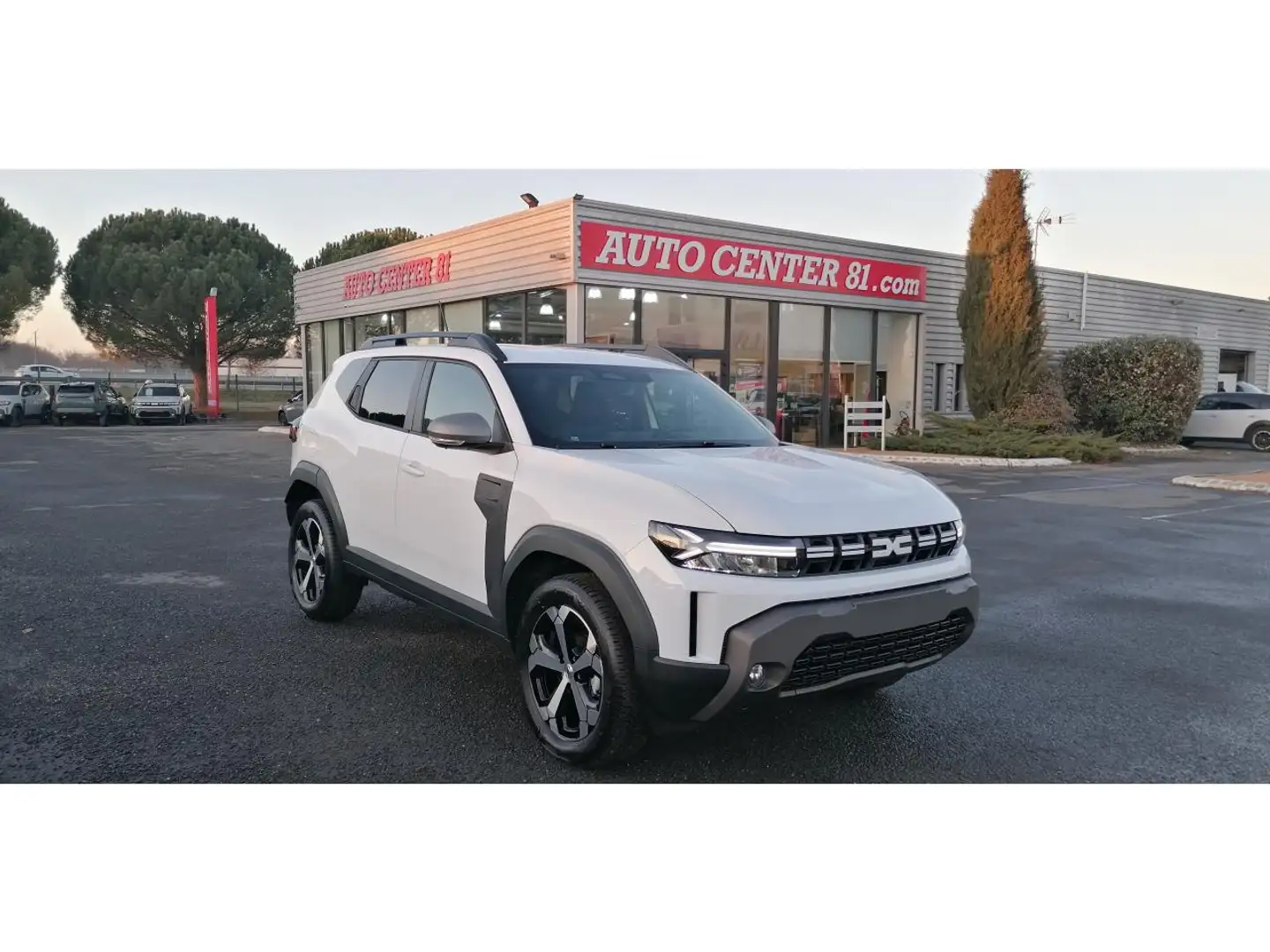 Dacia Duster 4WD 1.2 TCe 130 4x4 Journey Blanc - 1