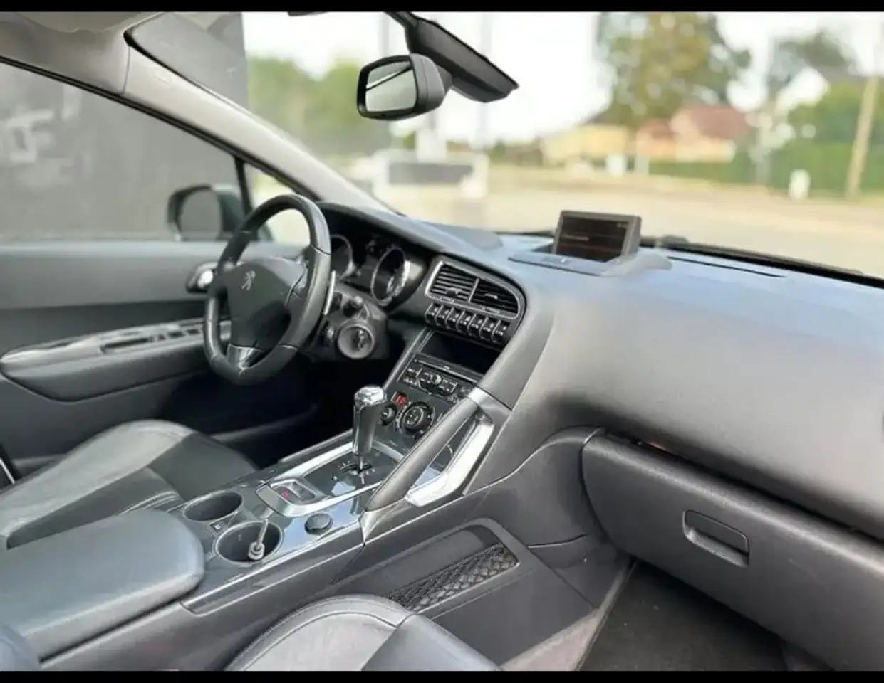 Peugeot 3008 1.6 e-HDi 112ch FAP BMP6 BLUE LION FÃ©li