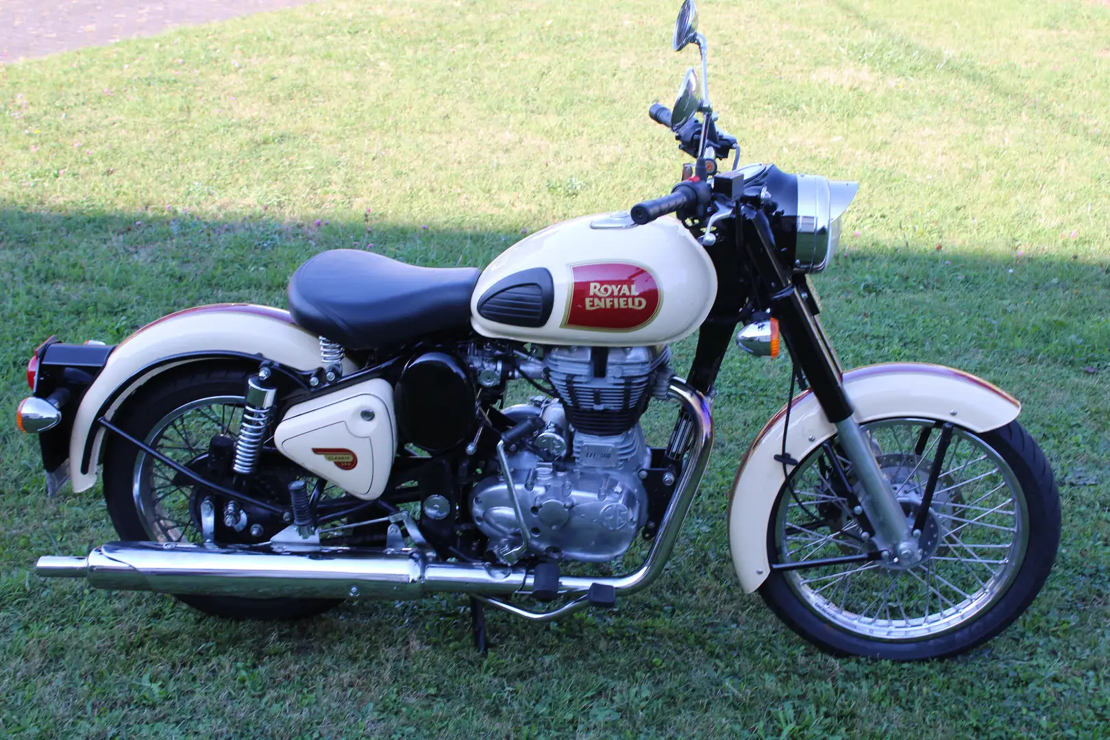 Royal Enfield Bullet 500 - 1