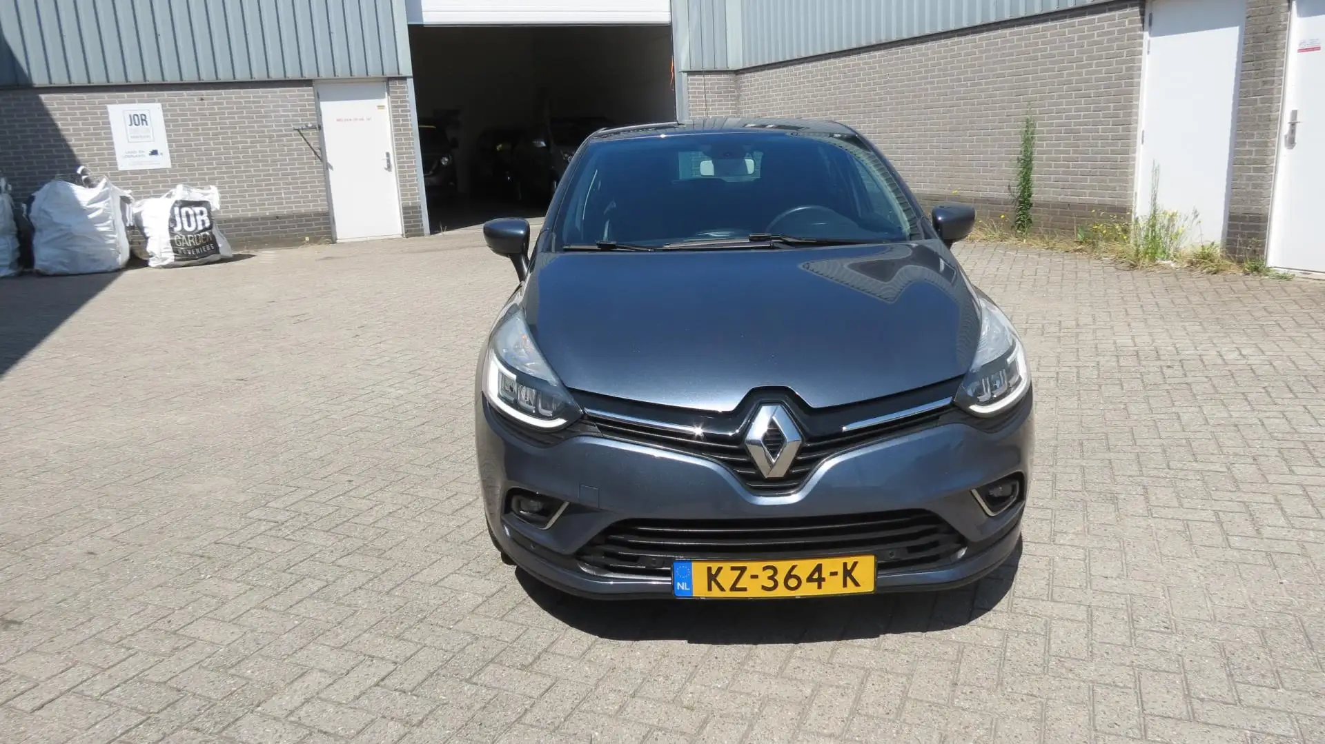 Renault Clio 1.2 TCe Intens Grau - 2