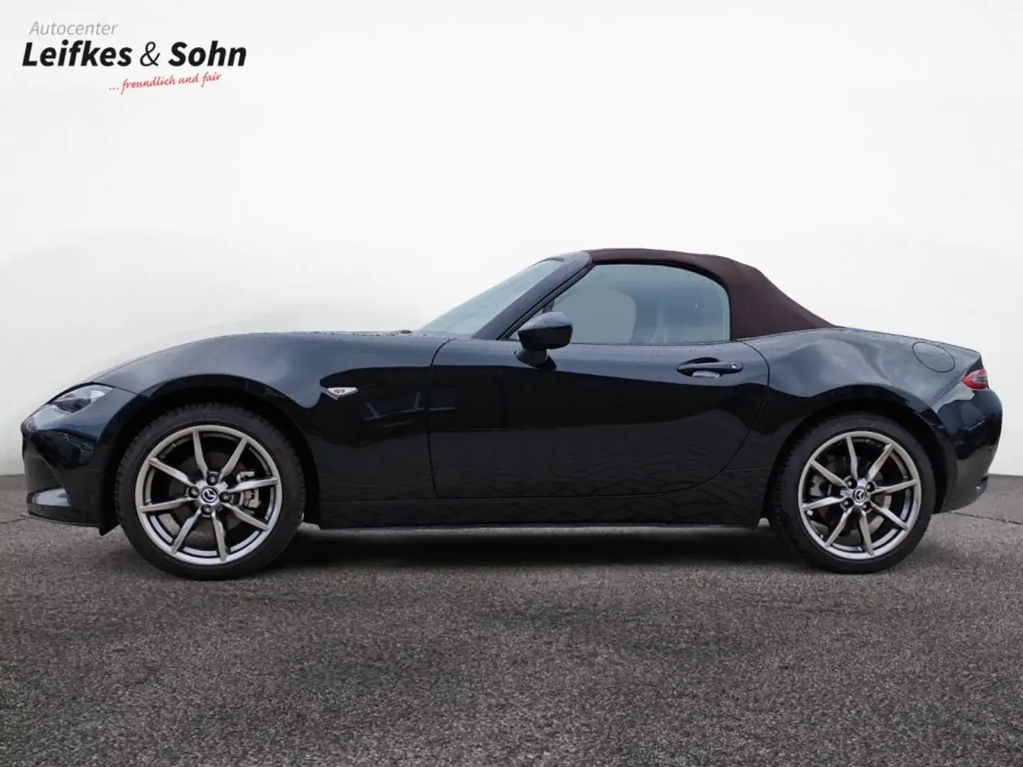 Mazda MX-5 ST SKYACTIV-G 2.0 Kazari - 2