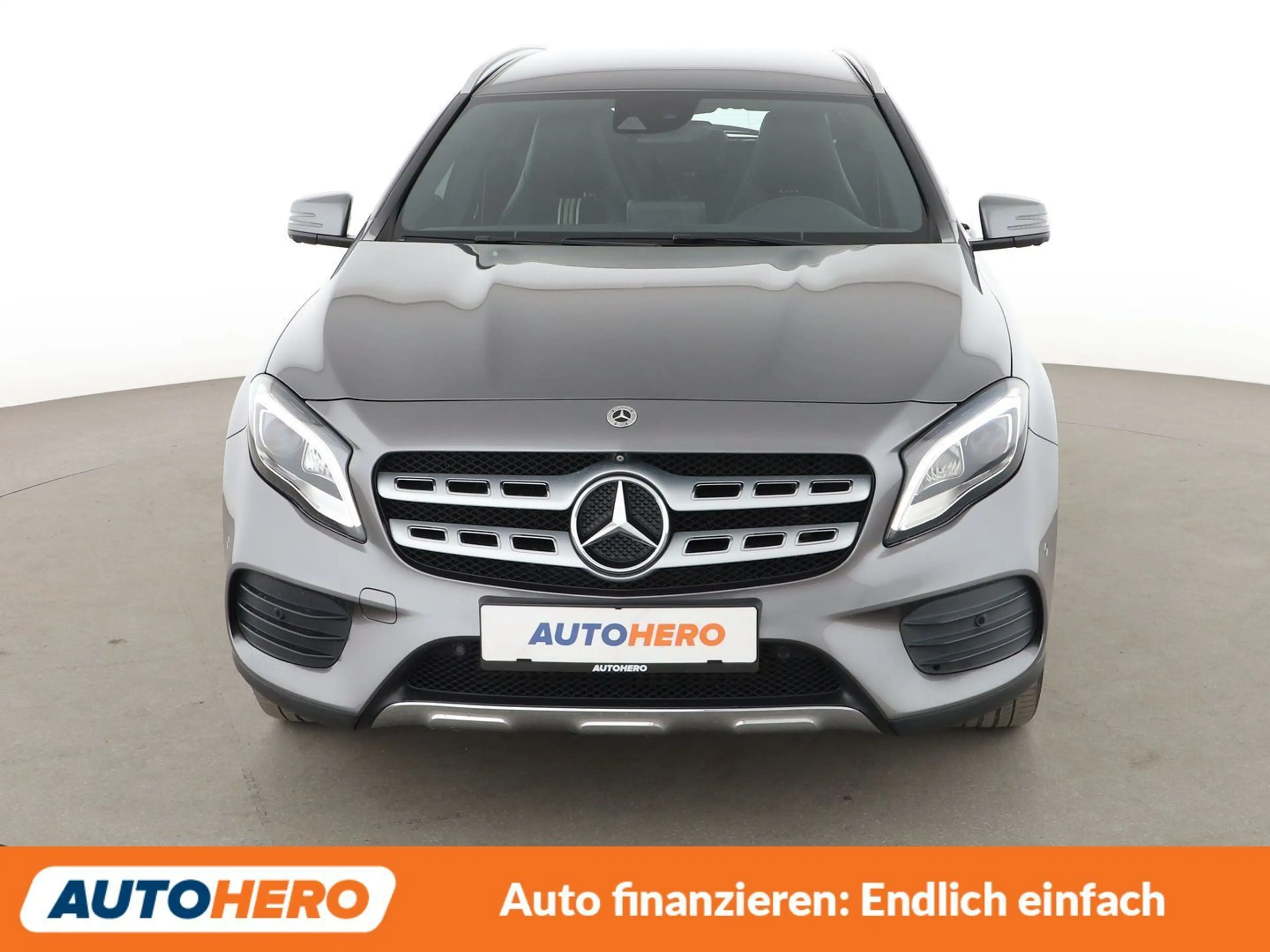 Mercedes-Benz GLA 180 GLA 180 AMG Line*NAVI*TEMPO*LED*PDC*SHZ* — photo 9
