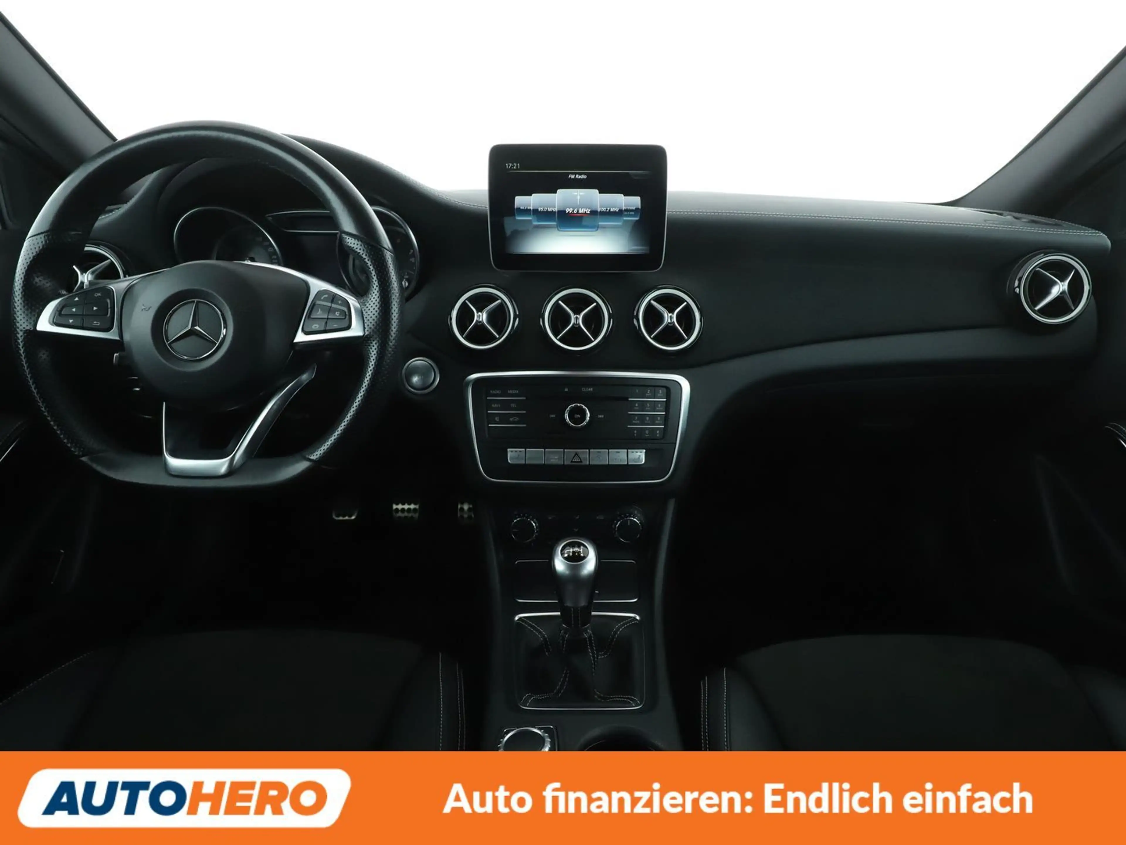 Mercedes-Benz GLA 180 GLA 180 AMG Line*NAVI*TEMPO*LED*PDC*SHZ* — photo 12