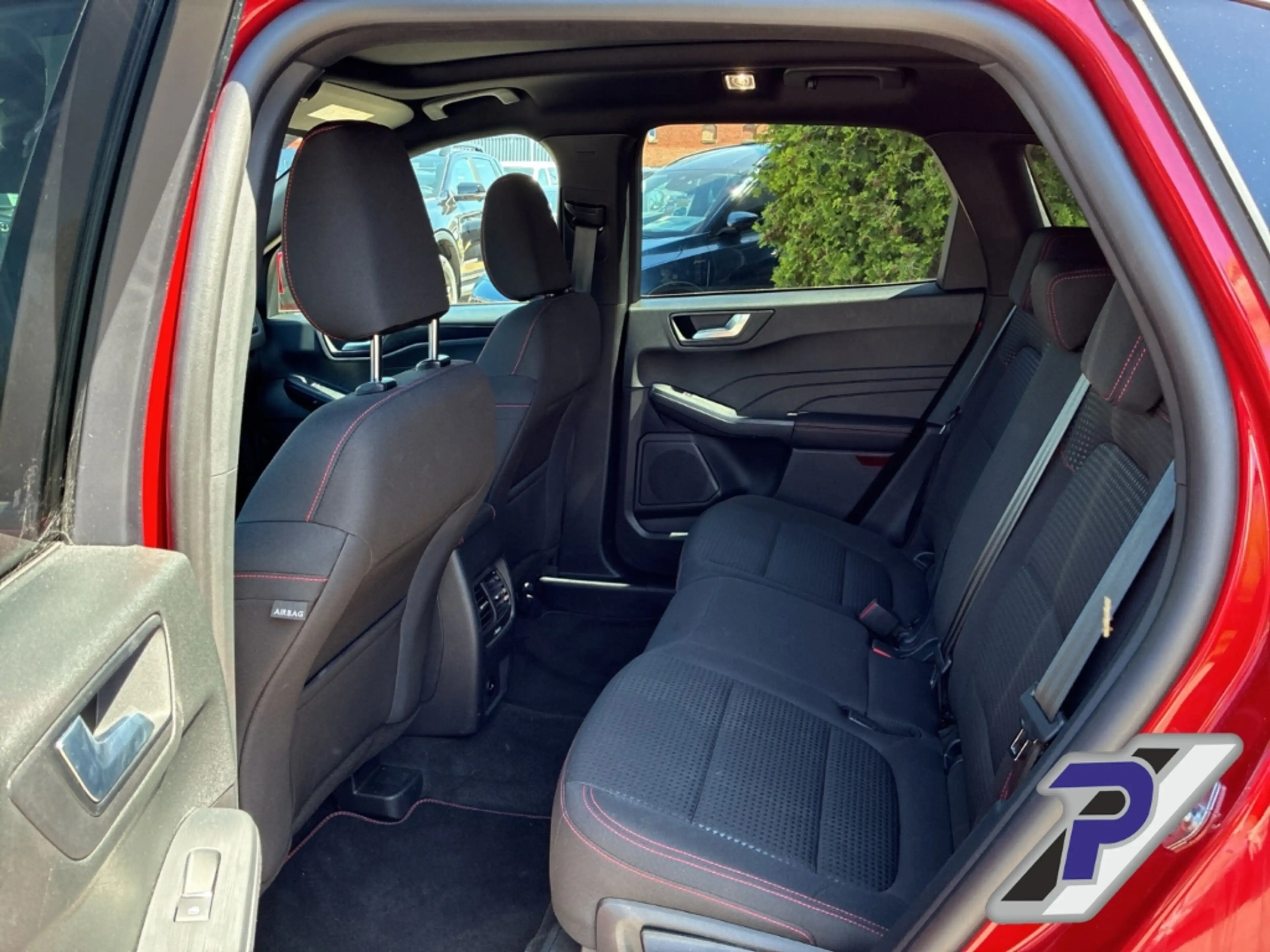Ford Kuga Plug-In Hybrid ST-Line El. Panodach Navi Digitales — photo 14