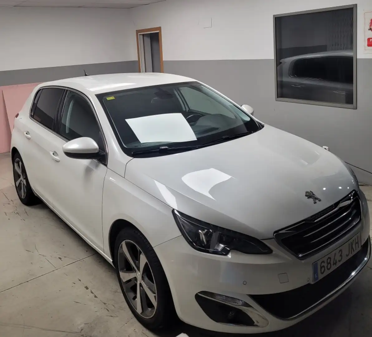 Peugeot 308 1.2 e-THP PureTech S&S Business Line Blanco - 2