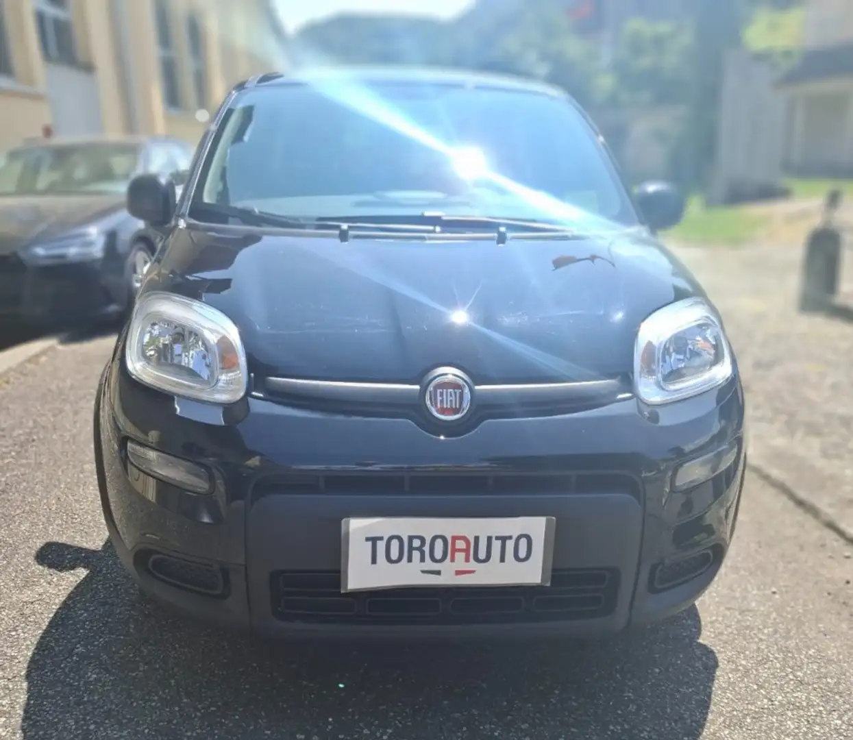 Fiat Panda 1.0 FireFly S&S Hybrid UNICO PROP Nero - 2