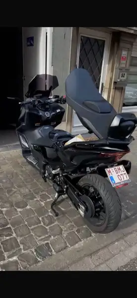 Yamaha TMAX 560
