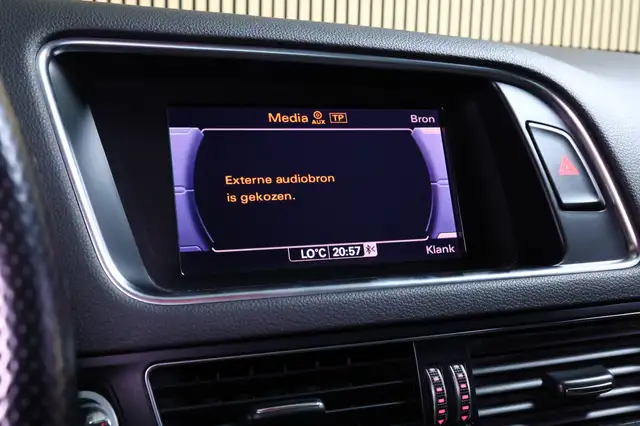 Audi Q5 view 27