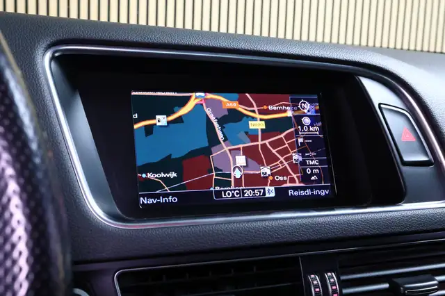 Audi Q5 view 28