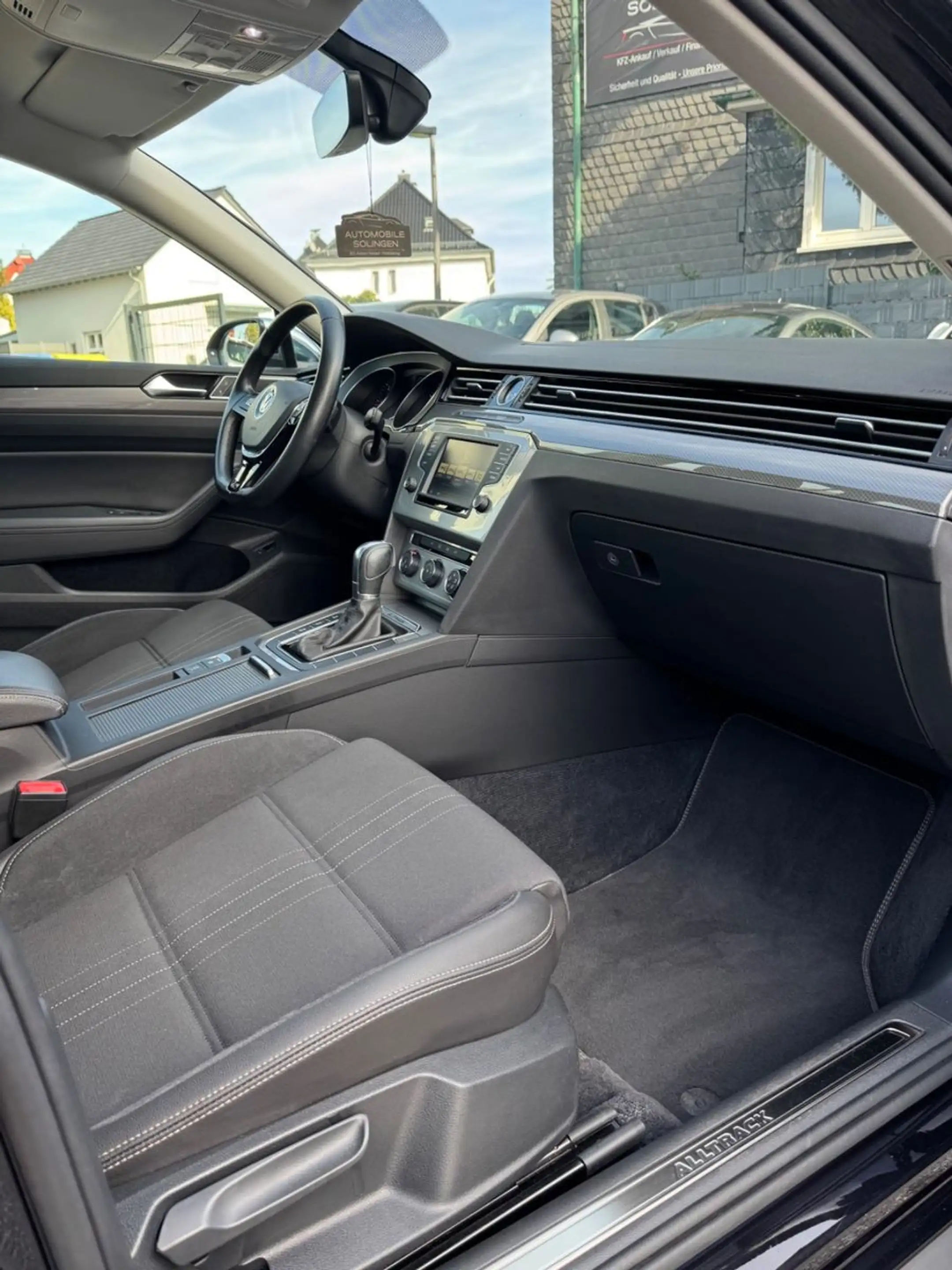 Volkswagen Passat Variant Alltrack 4Motion AUT+WKR+NAV+AHK+ — photo 14