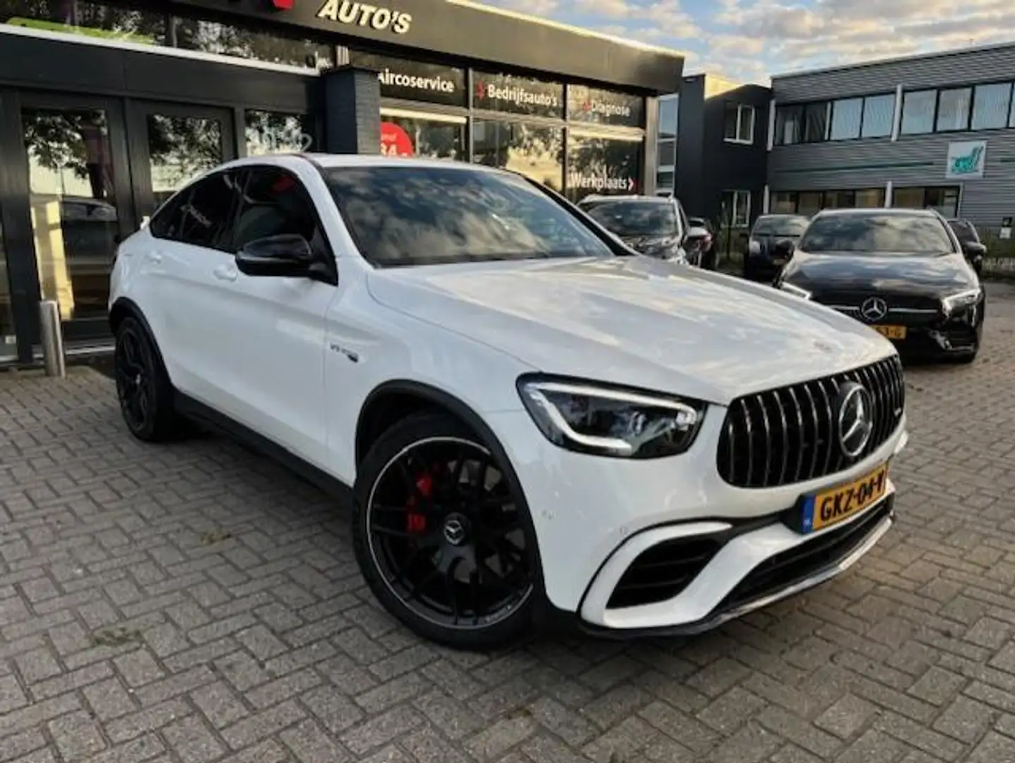Mercedes-Benz GLC 63 AMG Coupé S 4MATIC+ Premium Plus Wit - 2